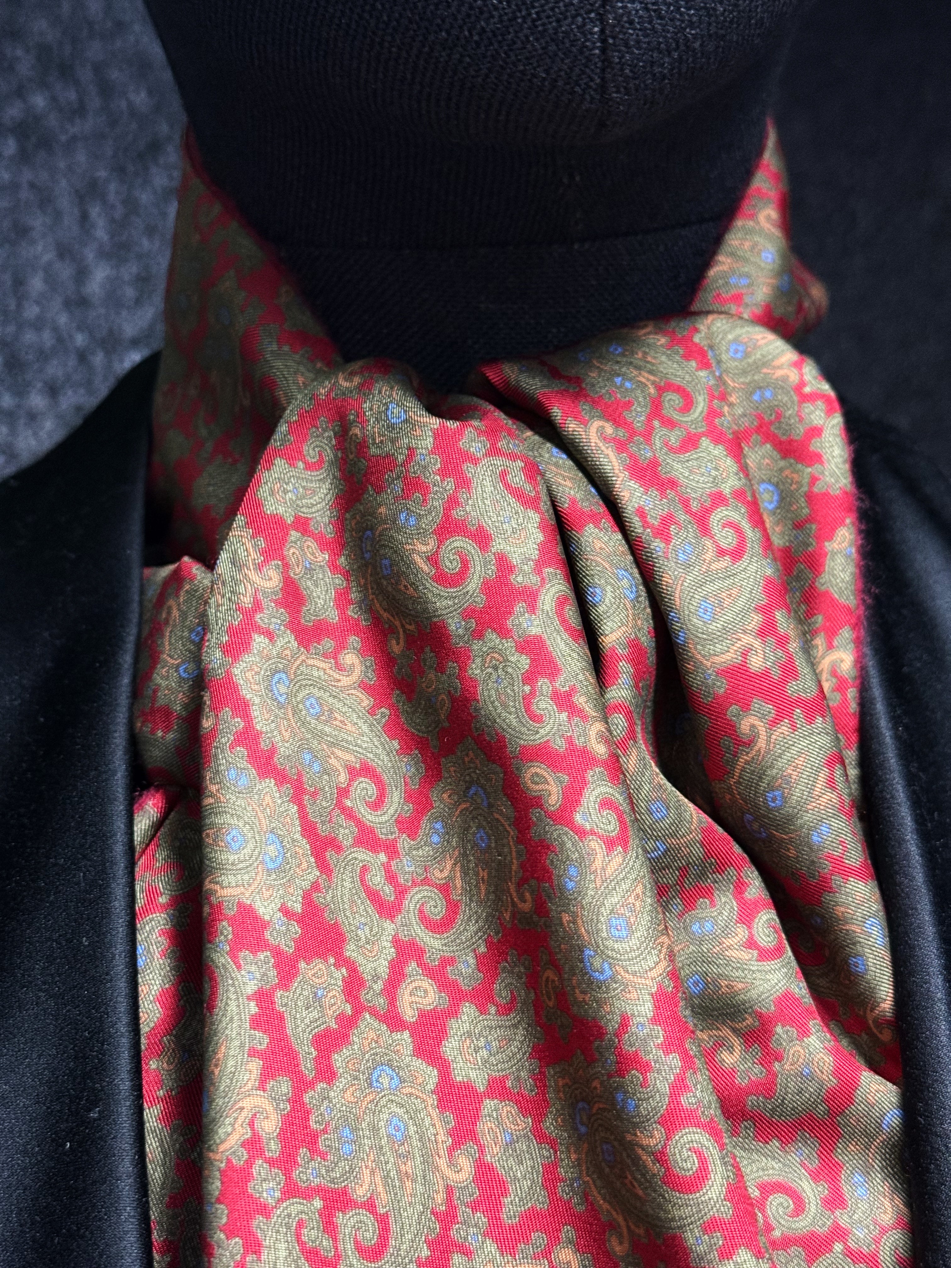 Reversible Scarf in Cashmere & Silk