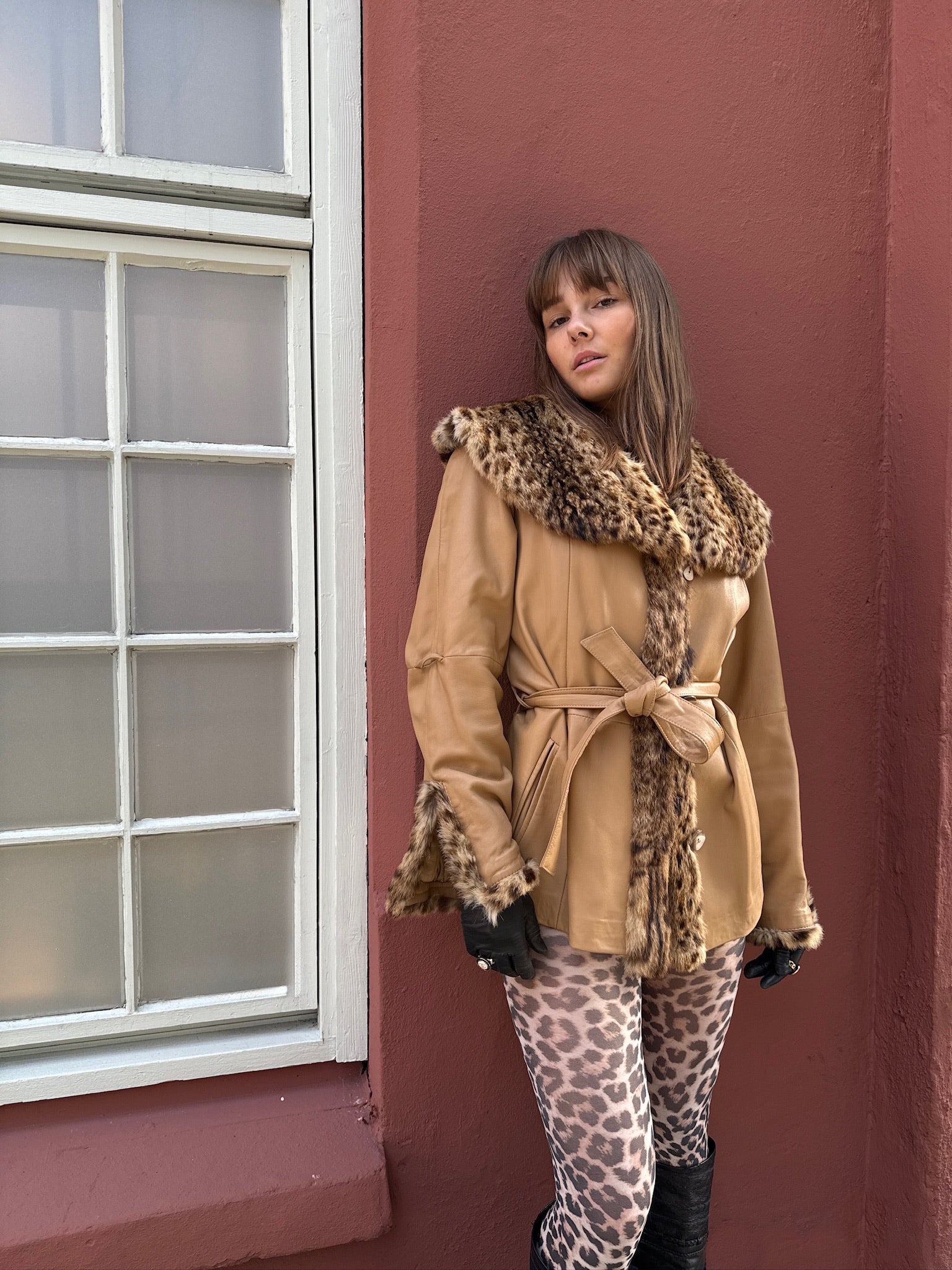 GIANNFRANCO FERRÉ LEATHER JACKET WITH FUR TRIM - M