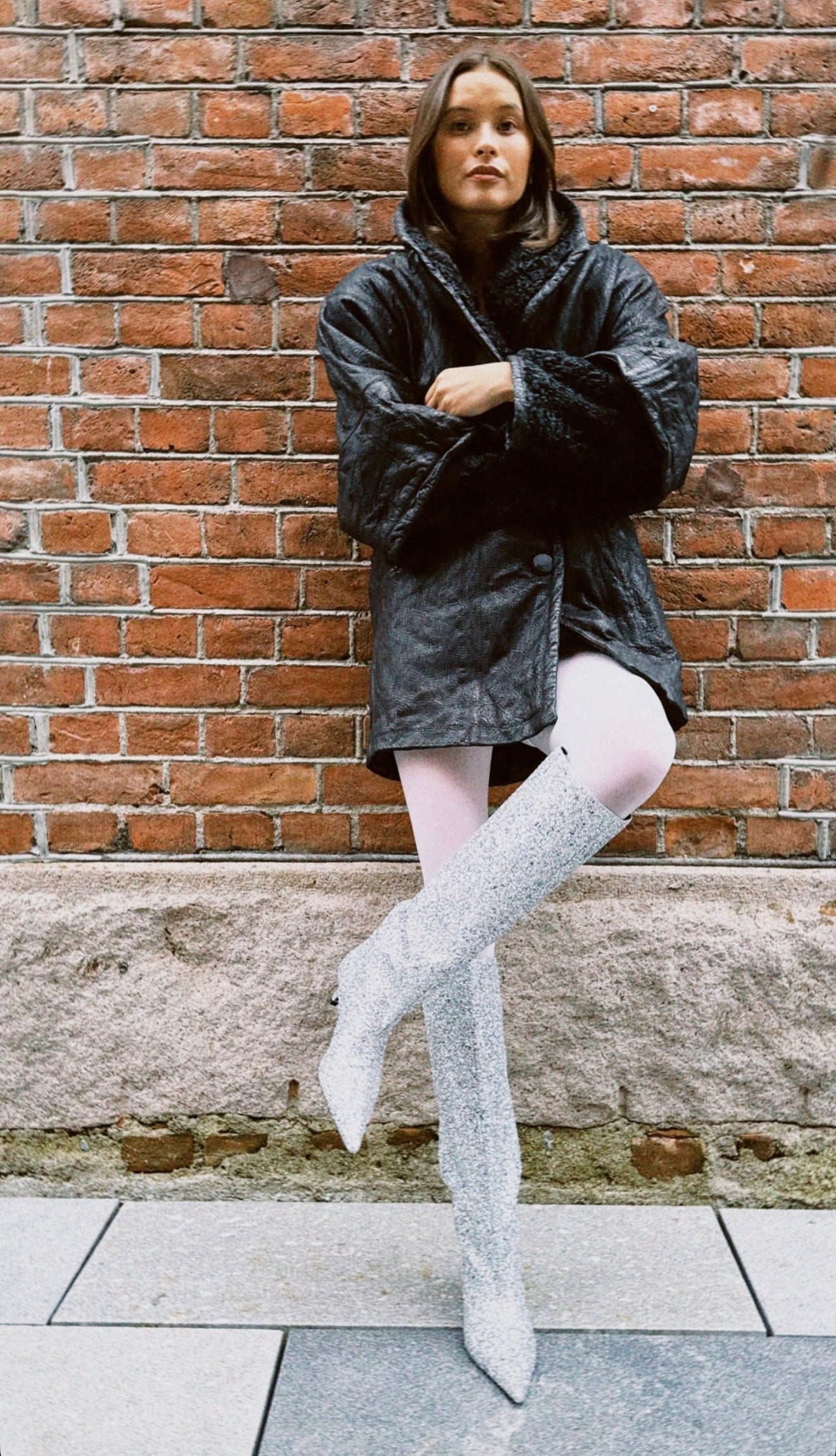 Teurn Silver Glitter Boots