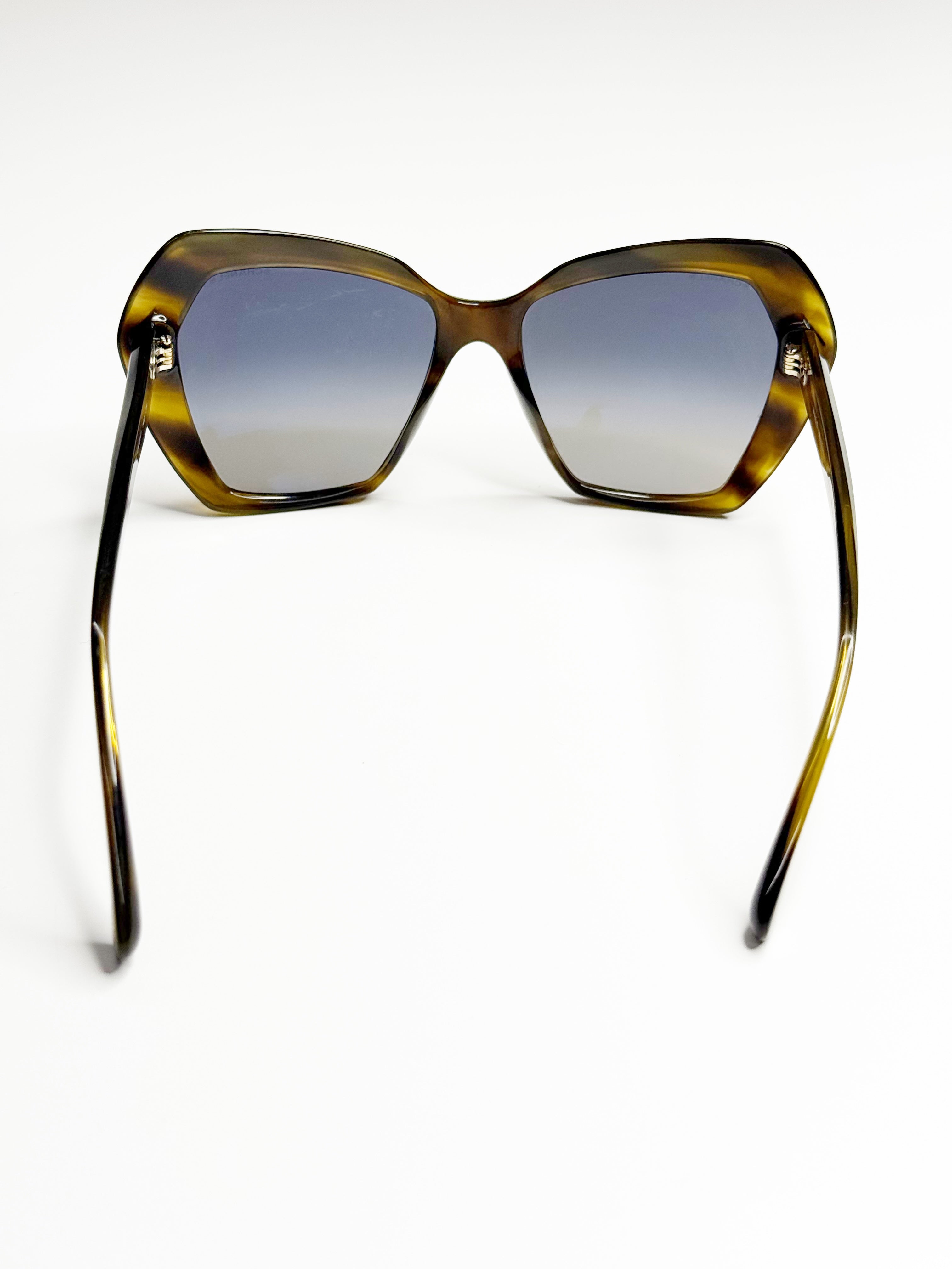 CHANEL 5364 C.1579/71 Oversized Tortoiseshell Sunglasses