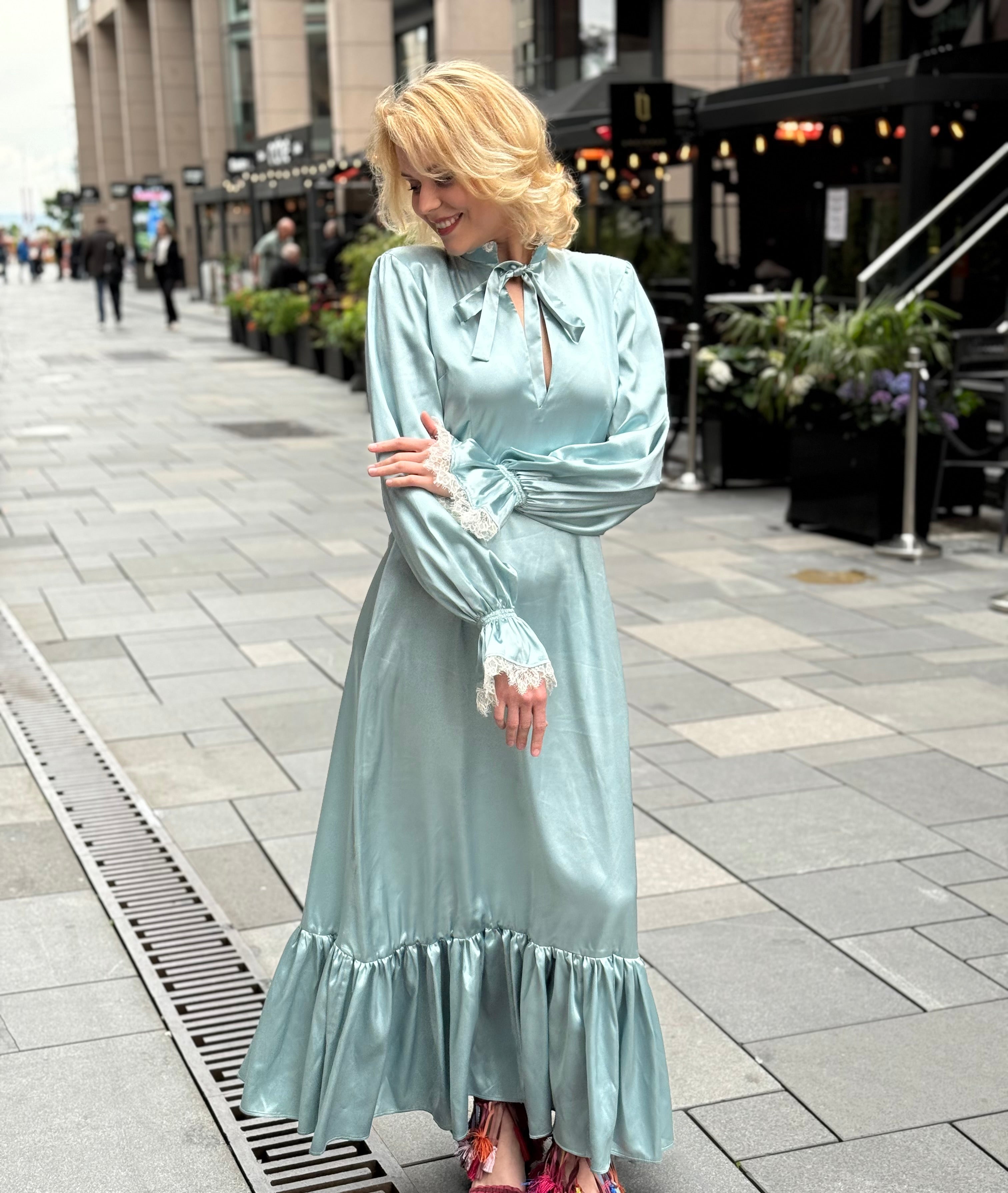 Atelier Runmarker Turquoise Dress