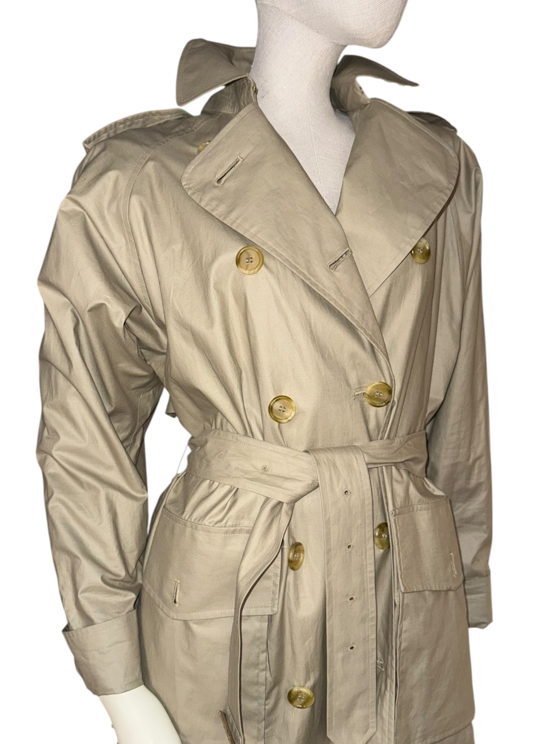 Burberry’s Vintage Trench Coat - M
