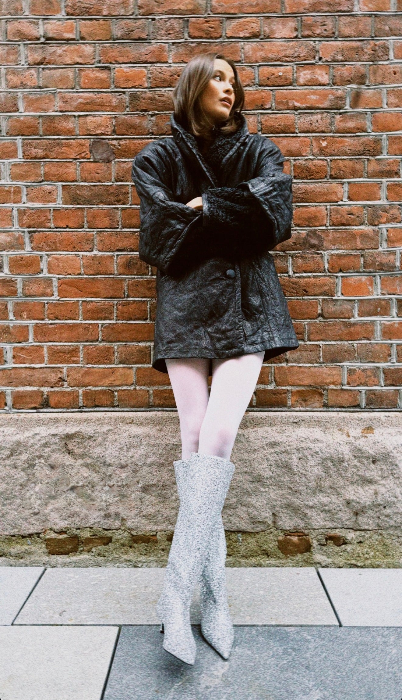 Teurn Silver Glitter Boots