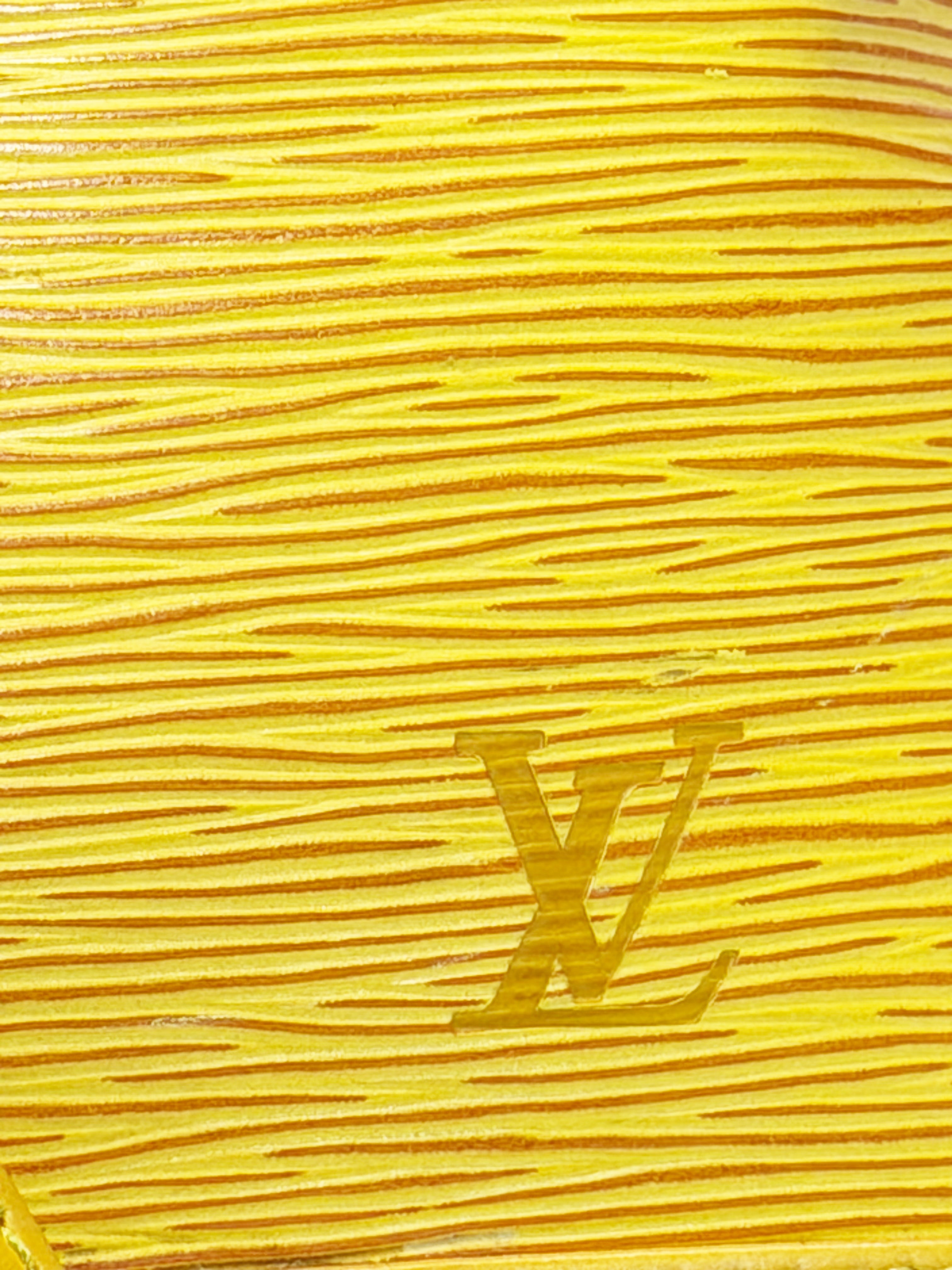 Louis Vuitton Noé Epi Leather Bucket Bag – Yellow
