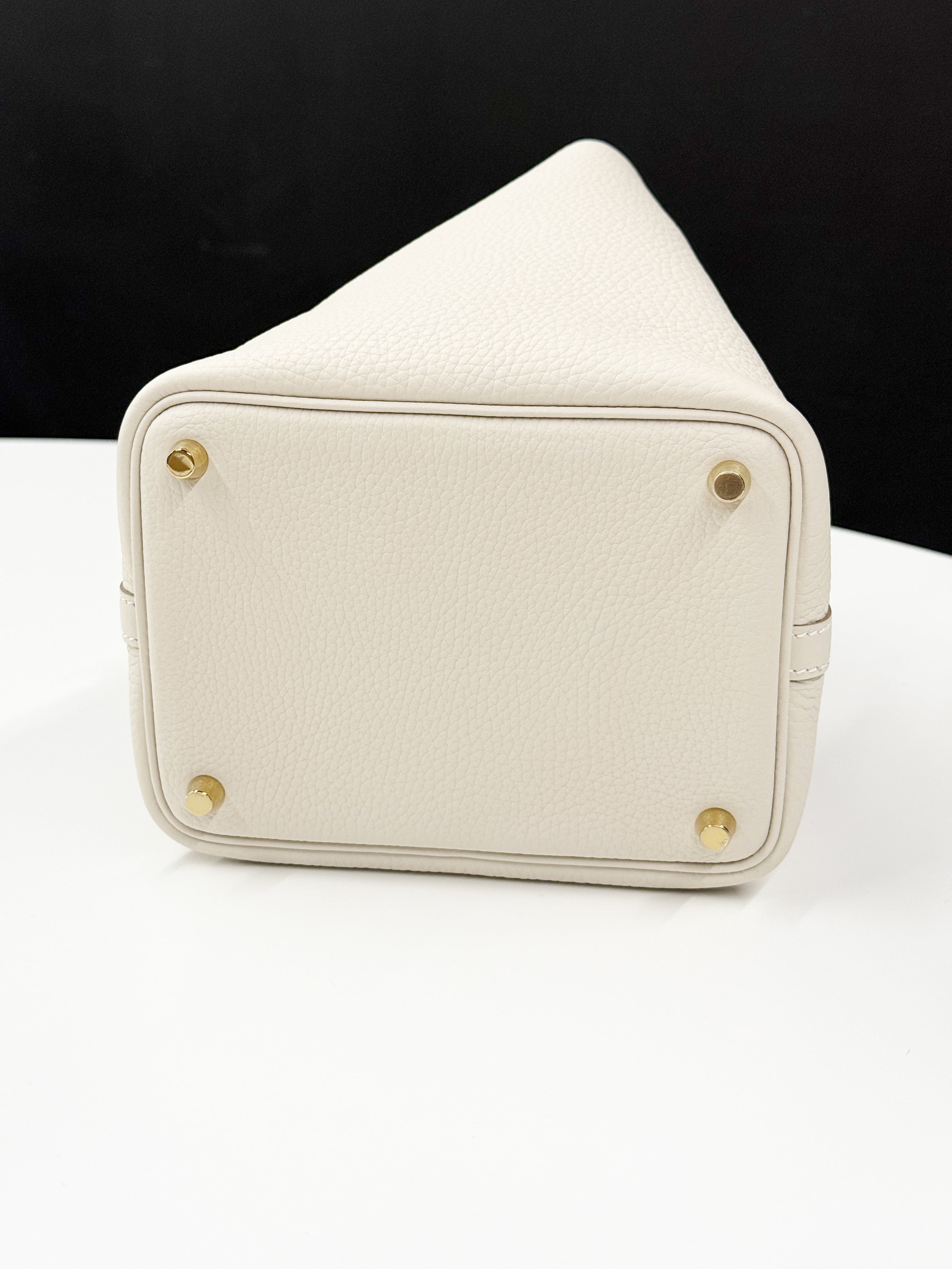 Hermès Picotin Lock PM Bag in White Clemence Leather (Full Set, New Condition)