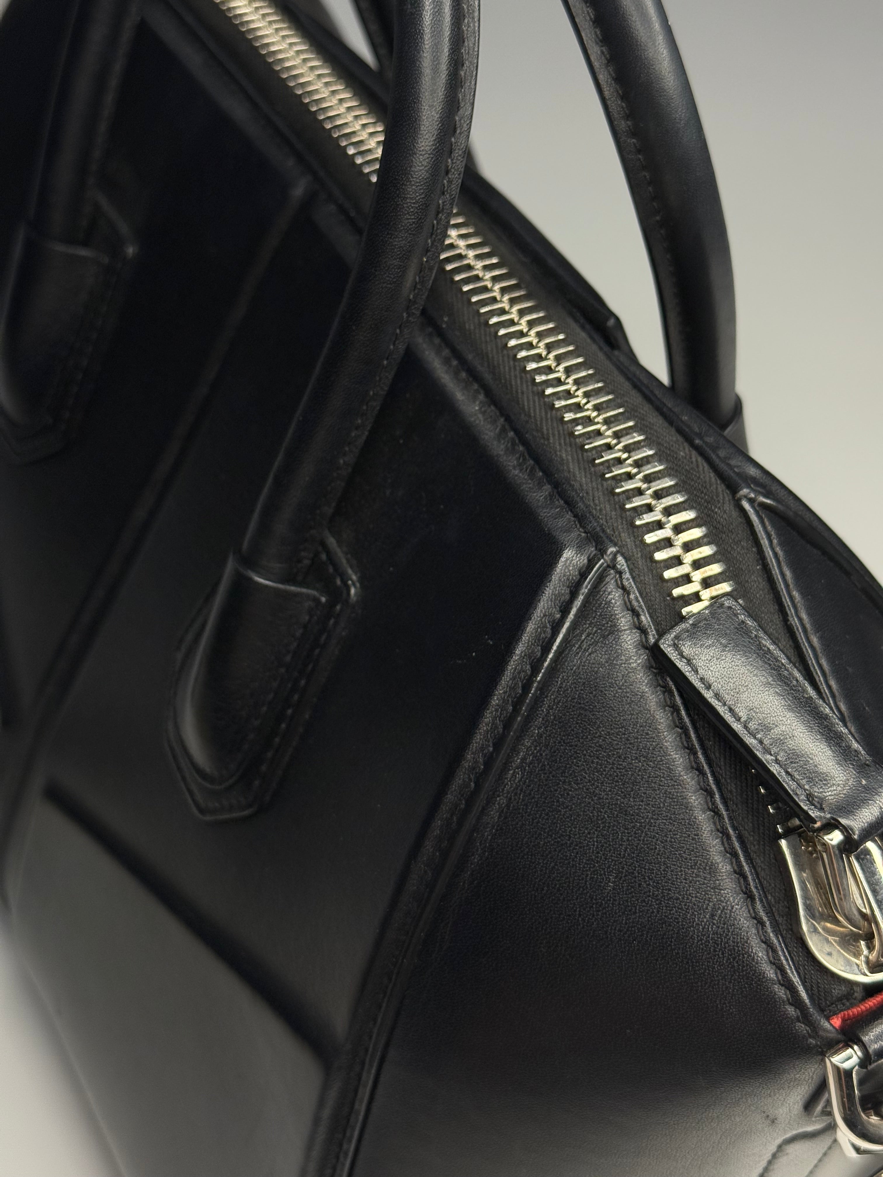 Givenchy Antigona Medium Bag – Black