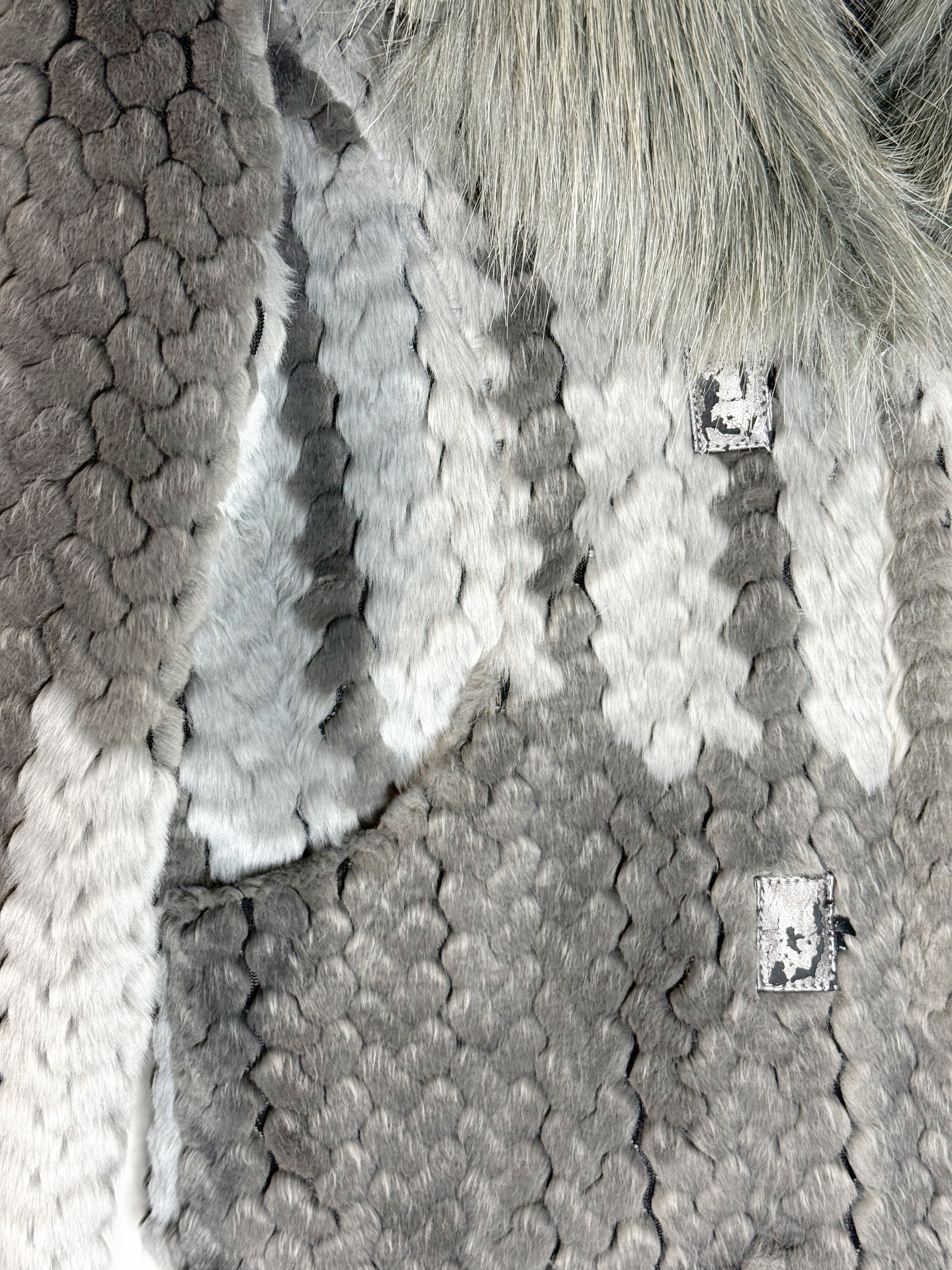 Miss Lina Grey Fur Jacket with Contrast Collar - M