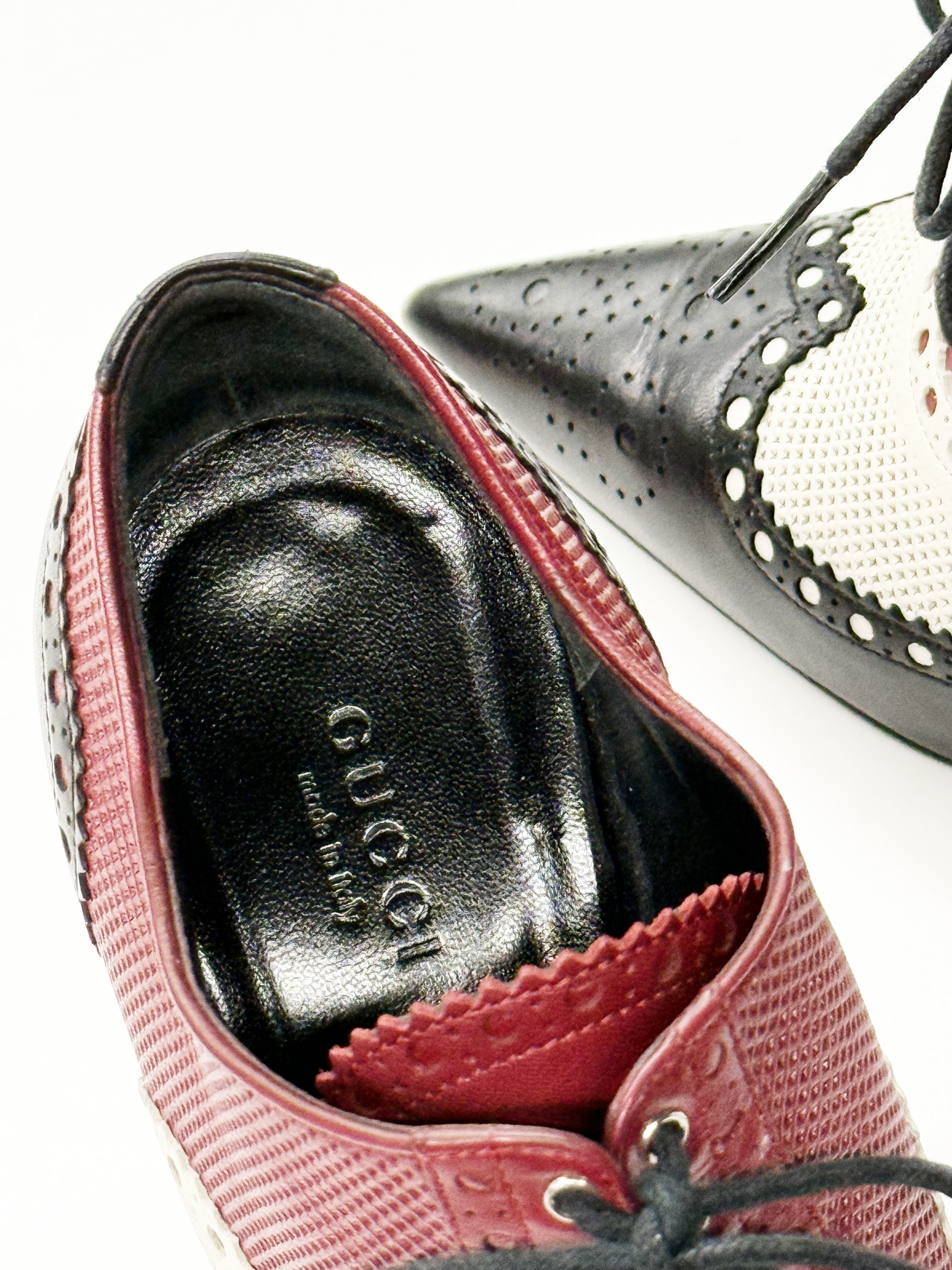 GUCCI Lace-Up Oxford Heels