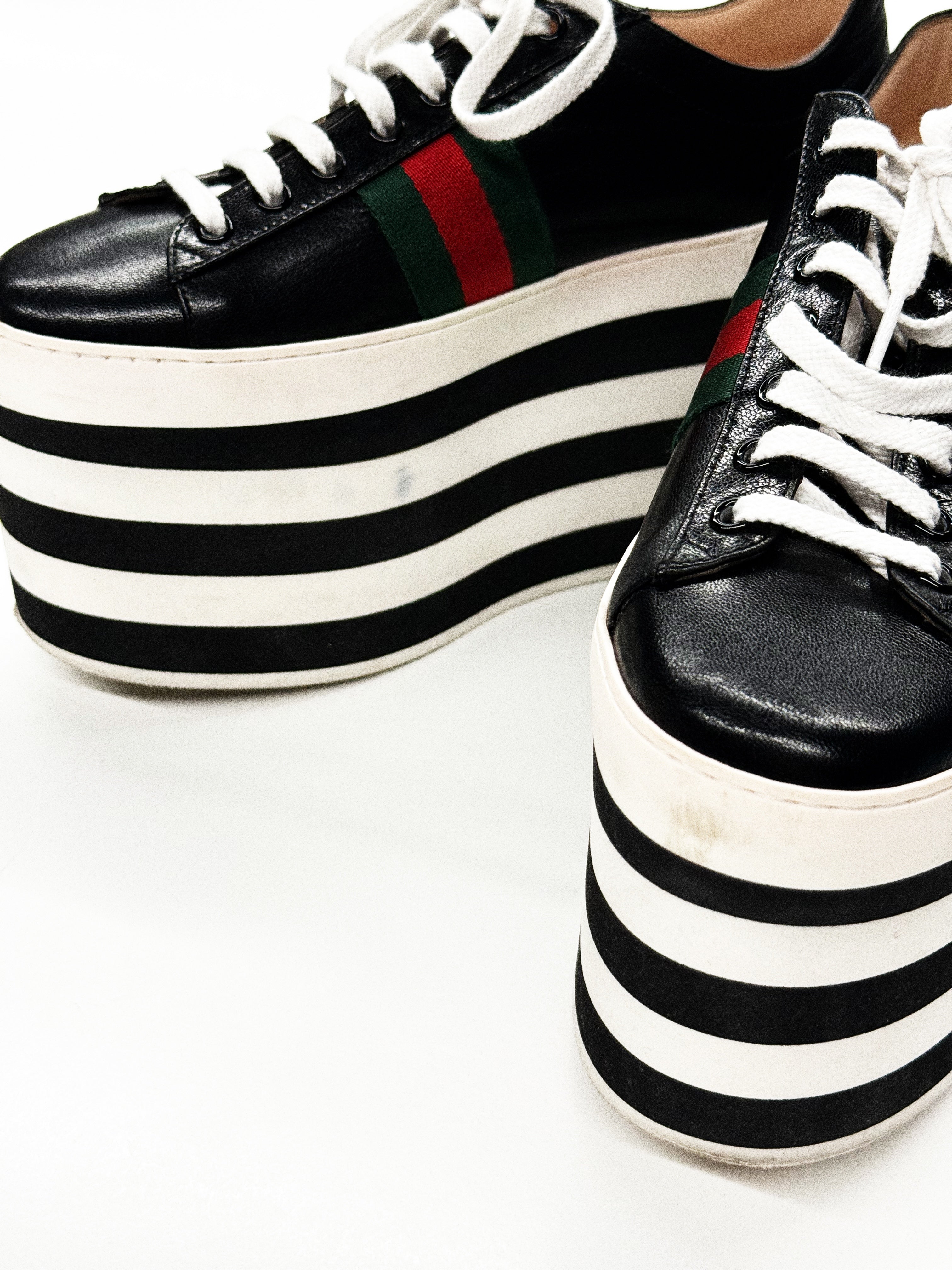 Gucci Peggy Leather Trainers