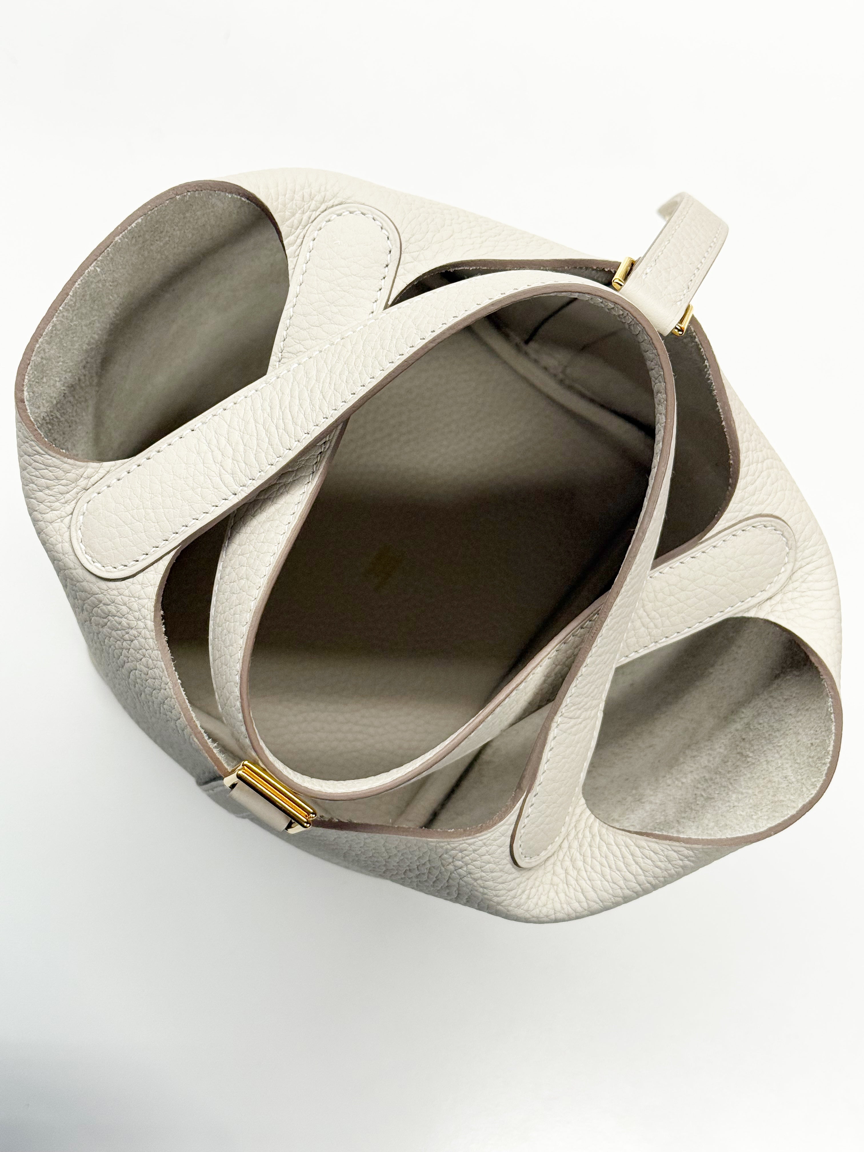 Hermès Picotin Lock PM Bag in White Clemence Leather (Full Set, New Condition)