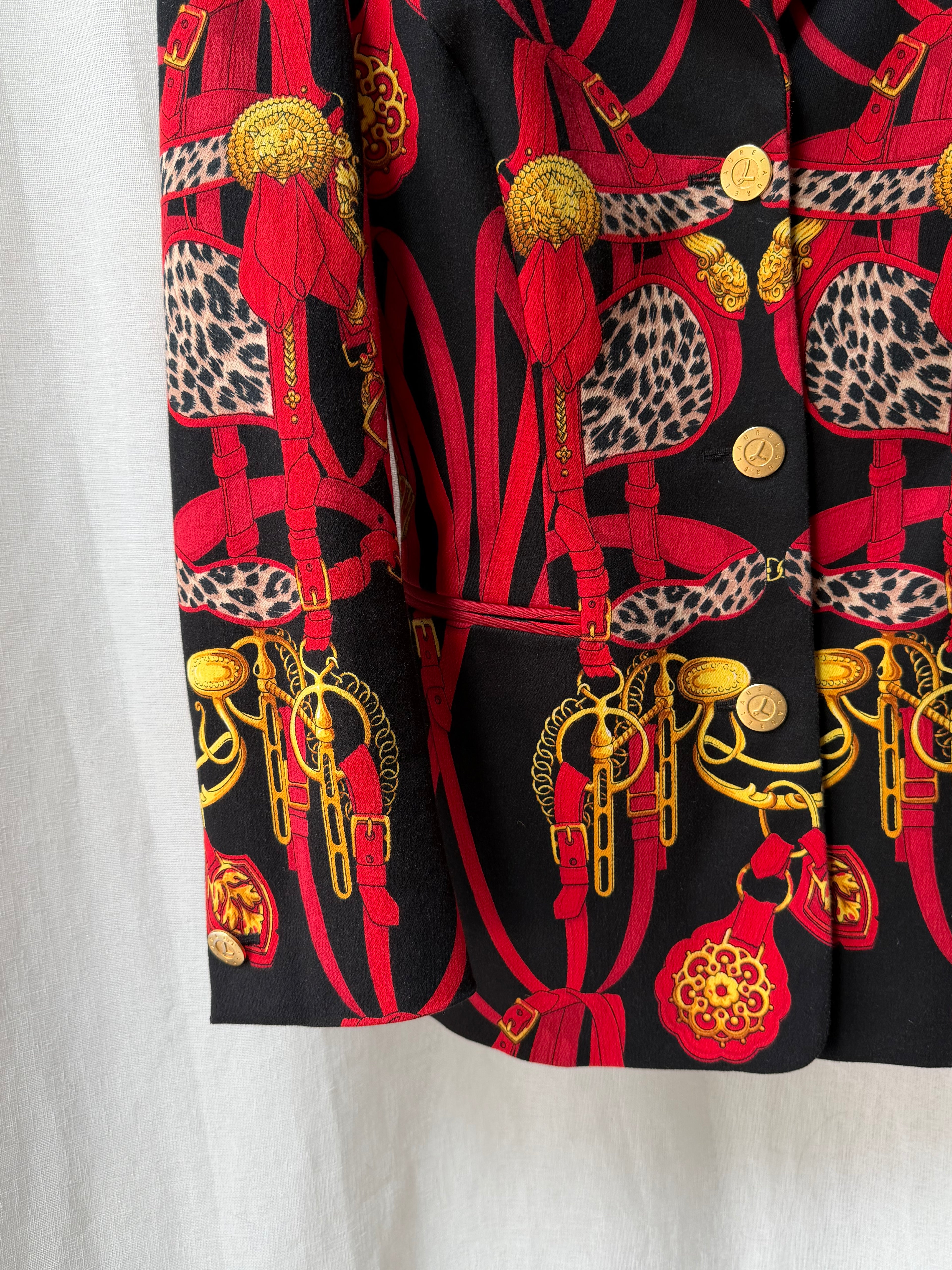 Laurél blazer and skirt
