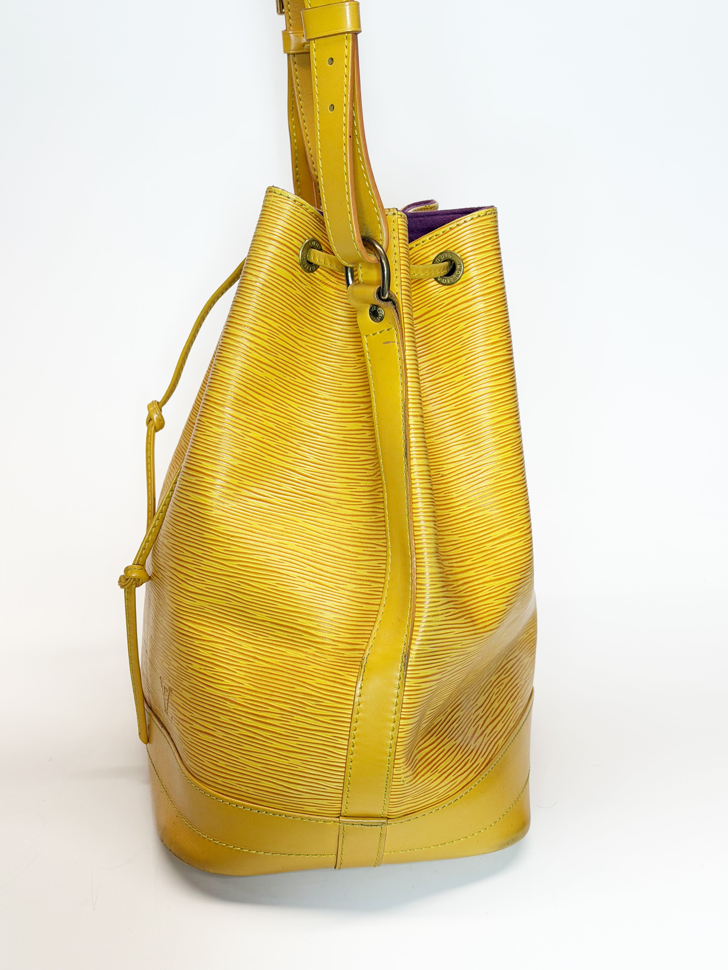 Louis Vuitton Noé Epi Leather Bucket Bag – Yellow