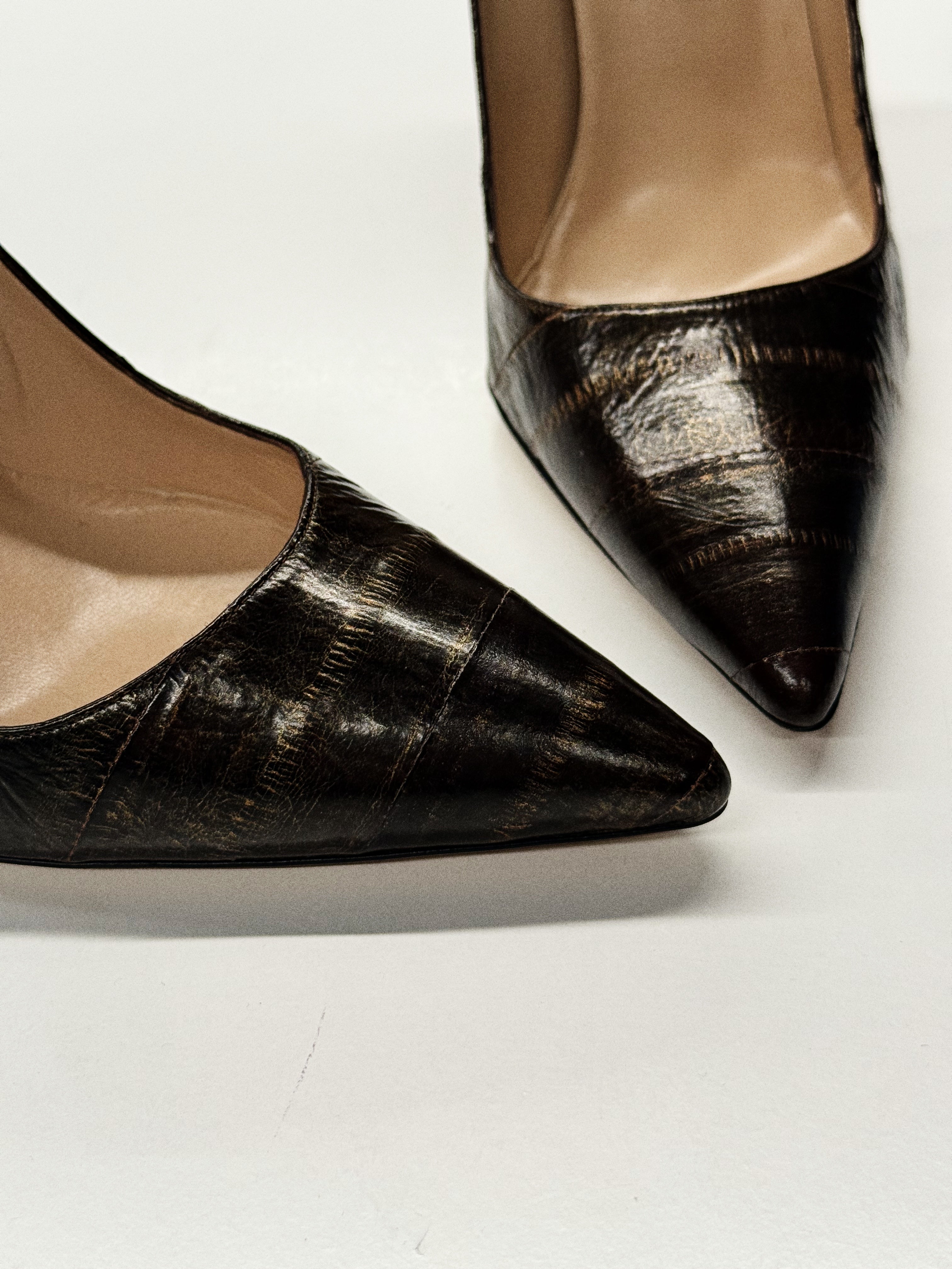 Manolo Blahnik Black Textured Leather Pumps