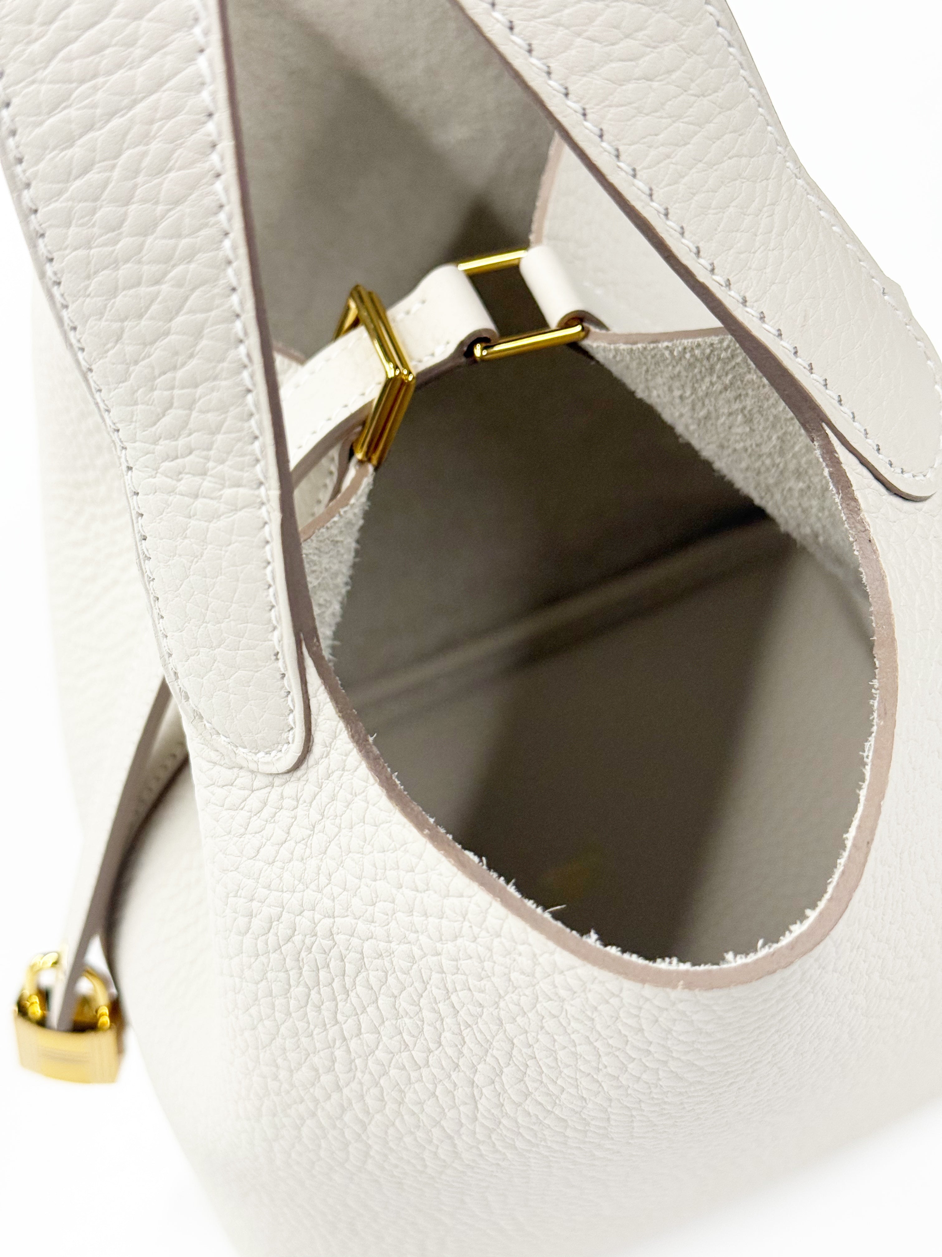 Hermès Picotin Lock PM Bag in White Clemence Leather (Full Set, New Condition)