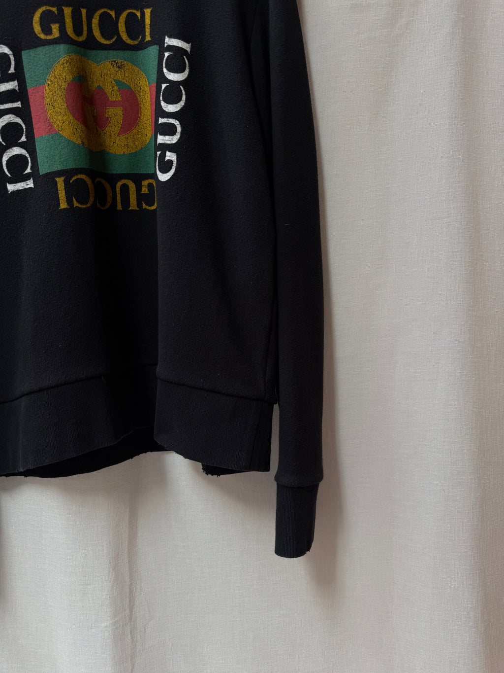 Gucci sweatshirt