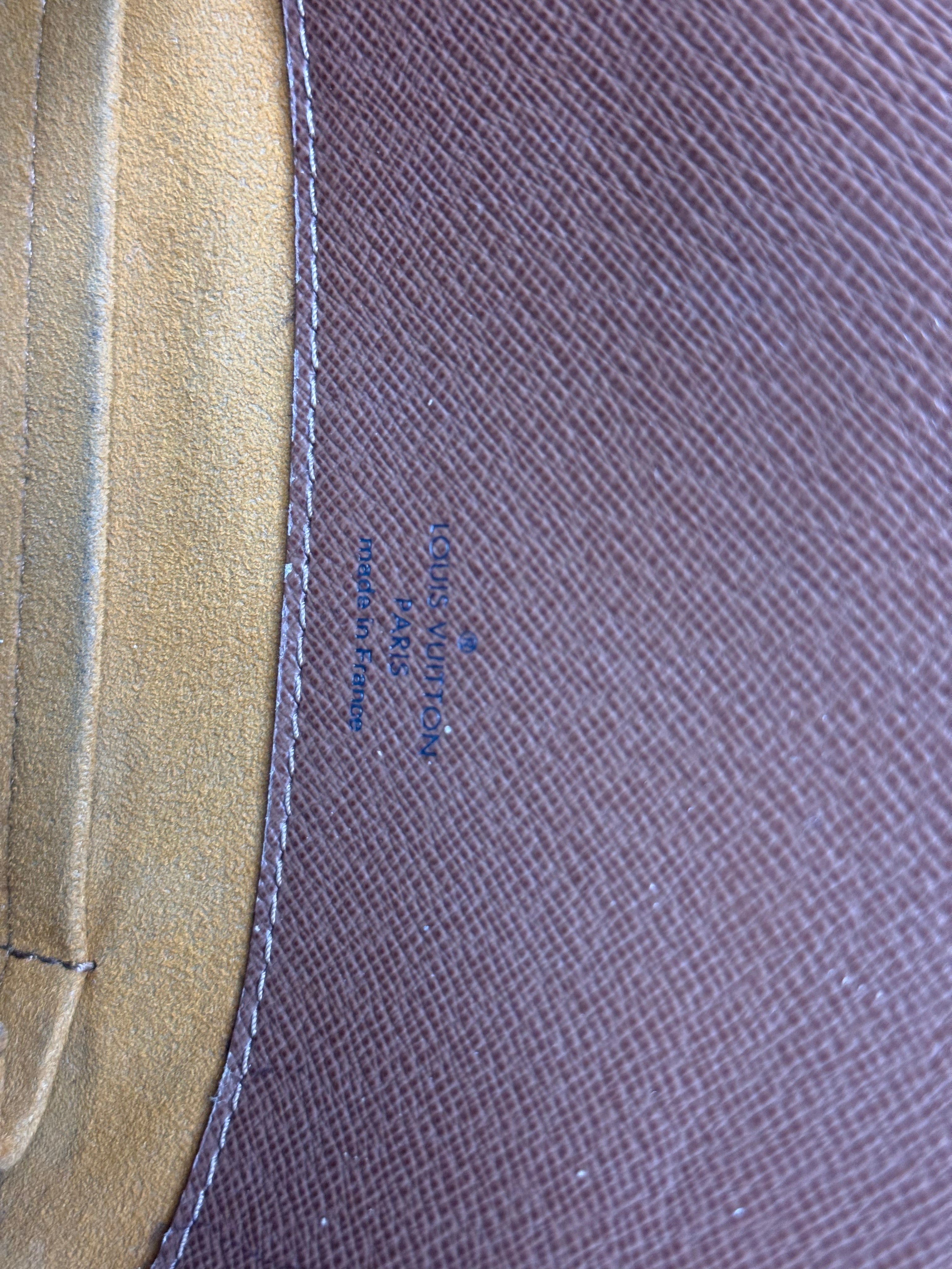 Louis Vuitton
Musette Tango leather handbag