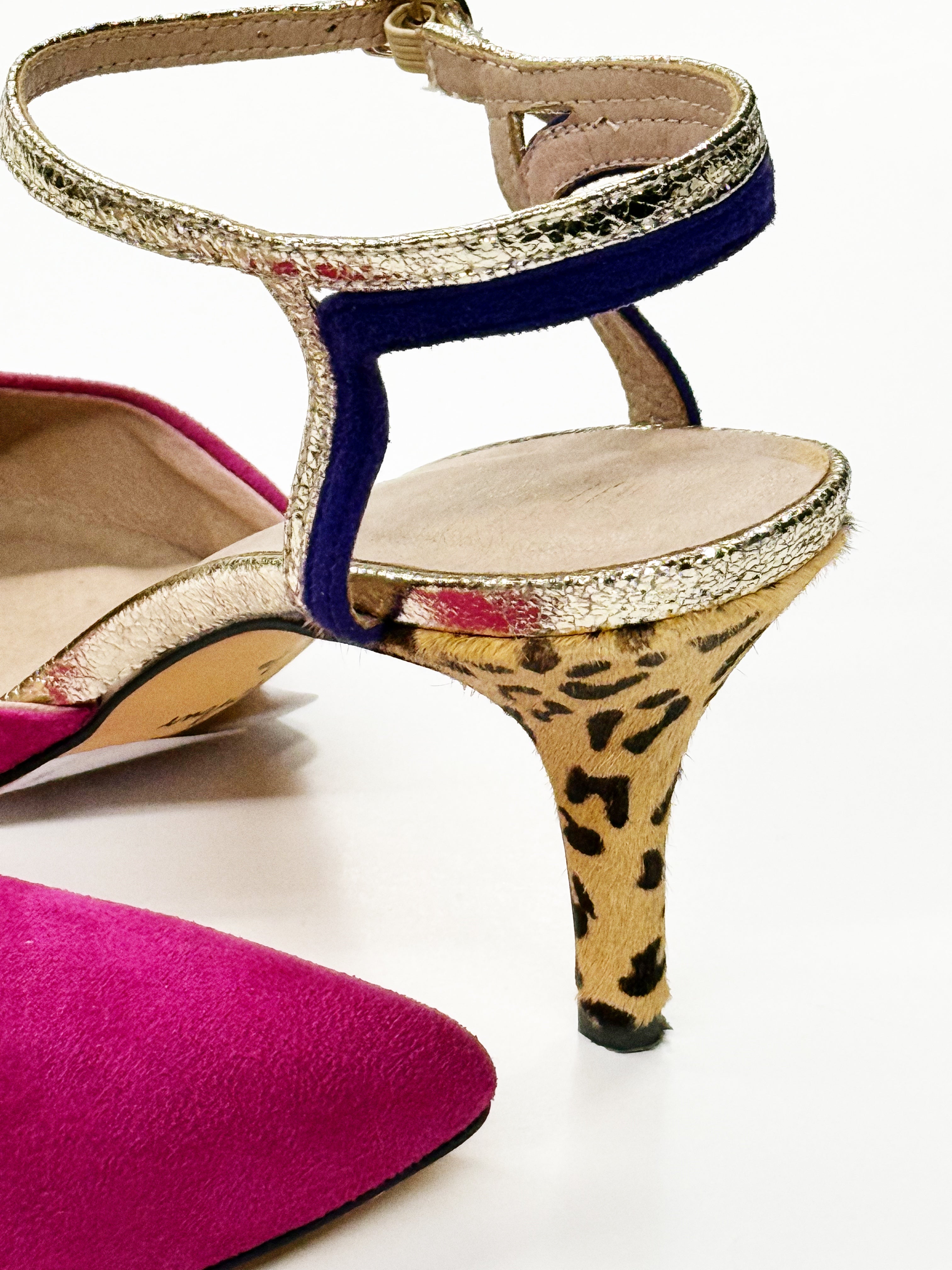 Menbur Pink Multicolor Statement Heels