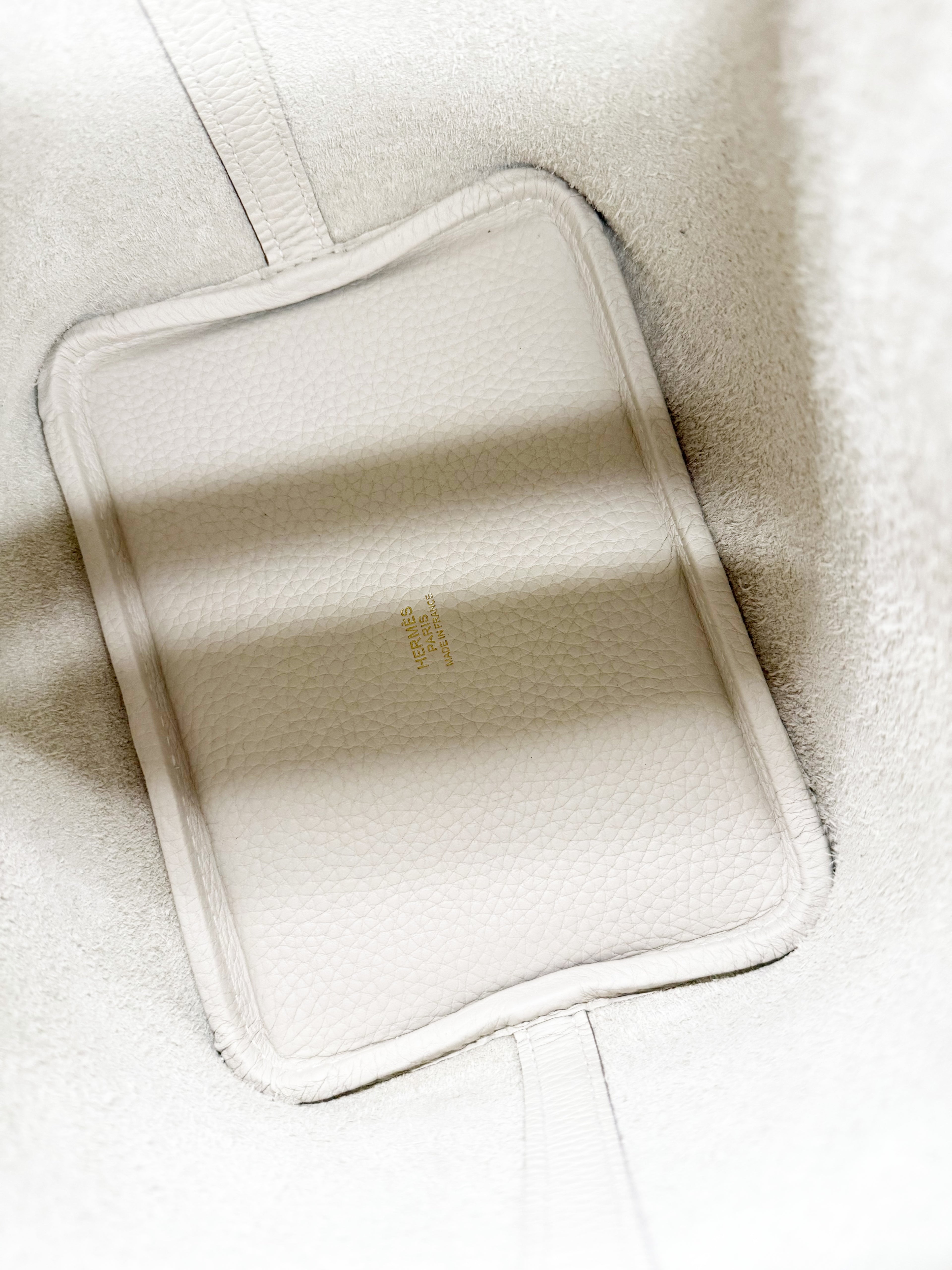 Hermès Picotin Lock PM Bag in White Clemence Leather (Full Set, New Condition)