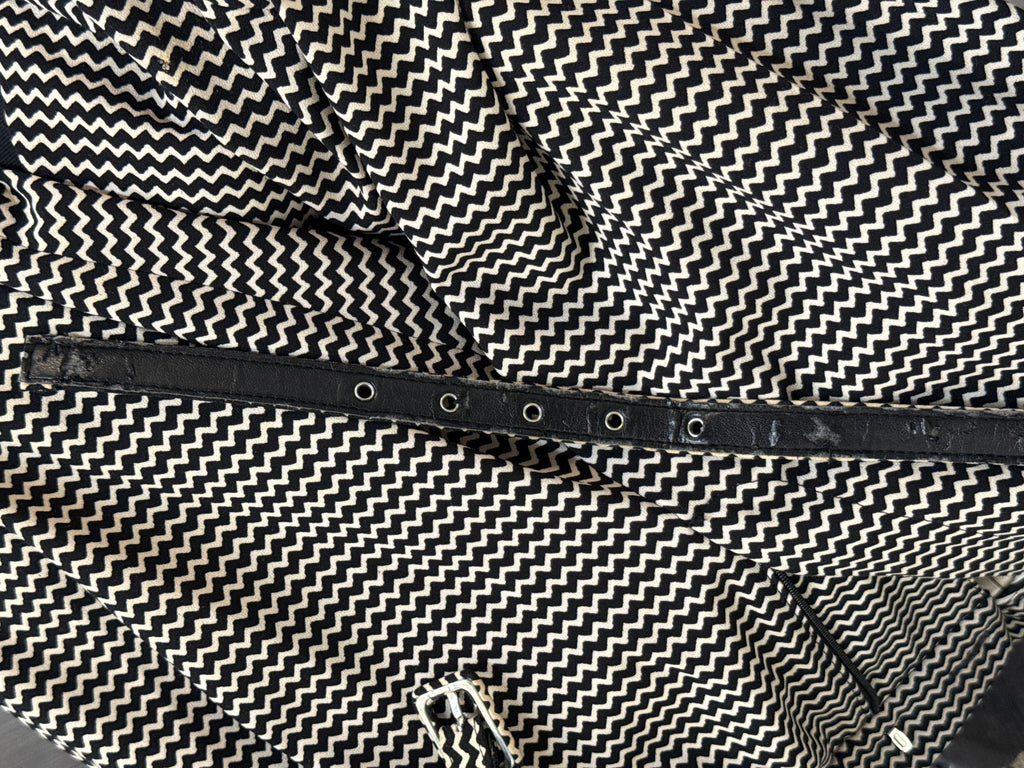 Max Mara Weekend Graphic Patterned Suit with Belt - EU 40