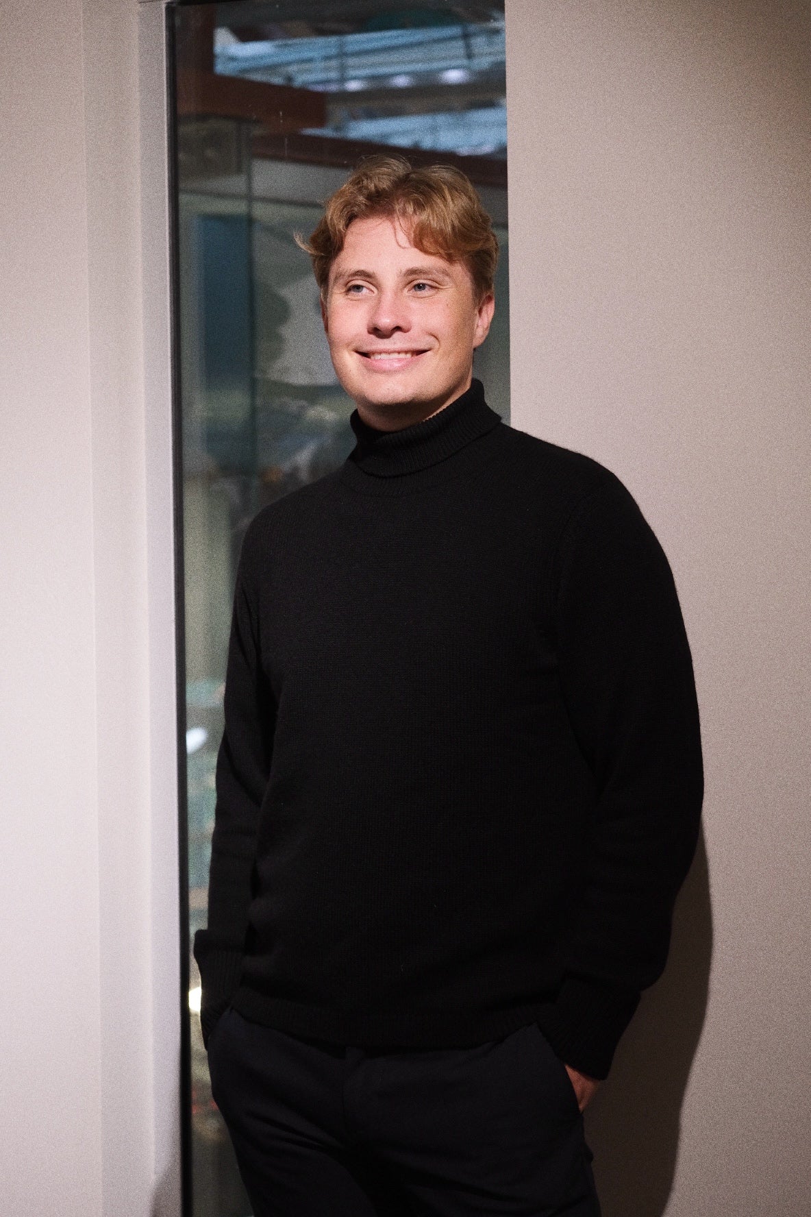 Gucci Black Cashmere Turtleneck Sweater - IT 52 (L/XL)