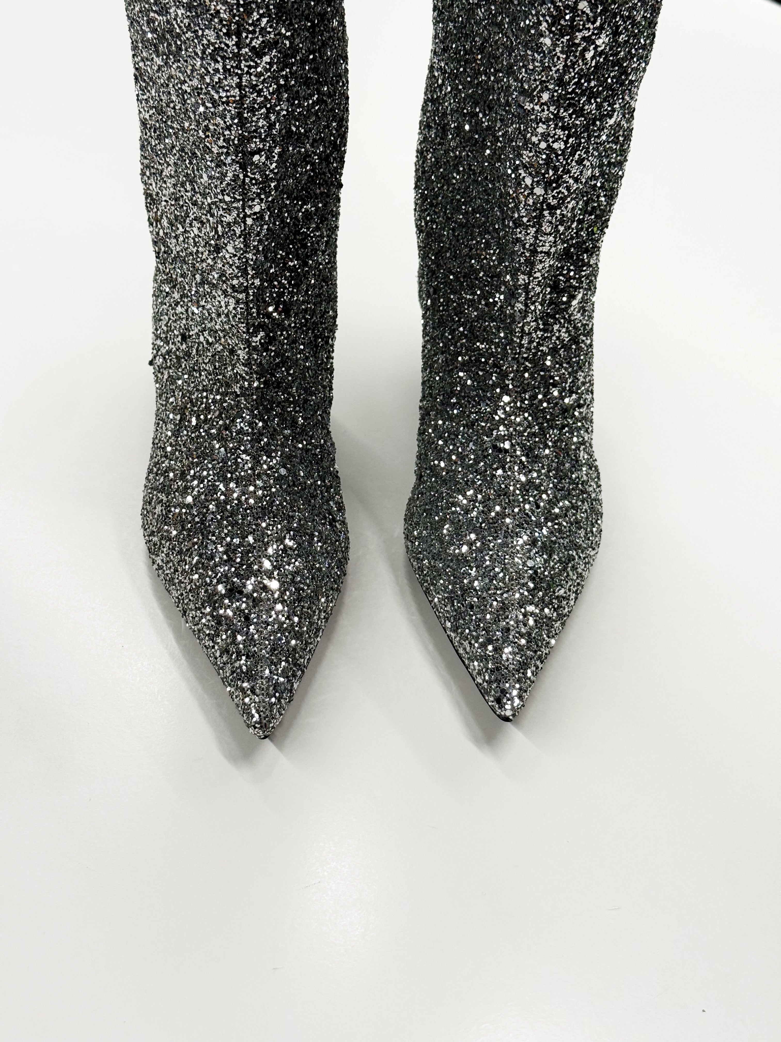 Teurn Silver Glitter Boots