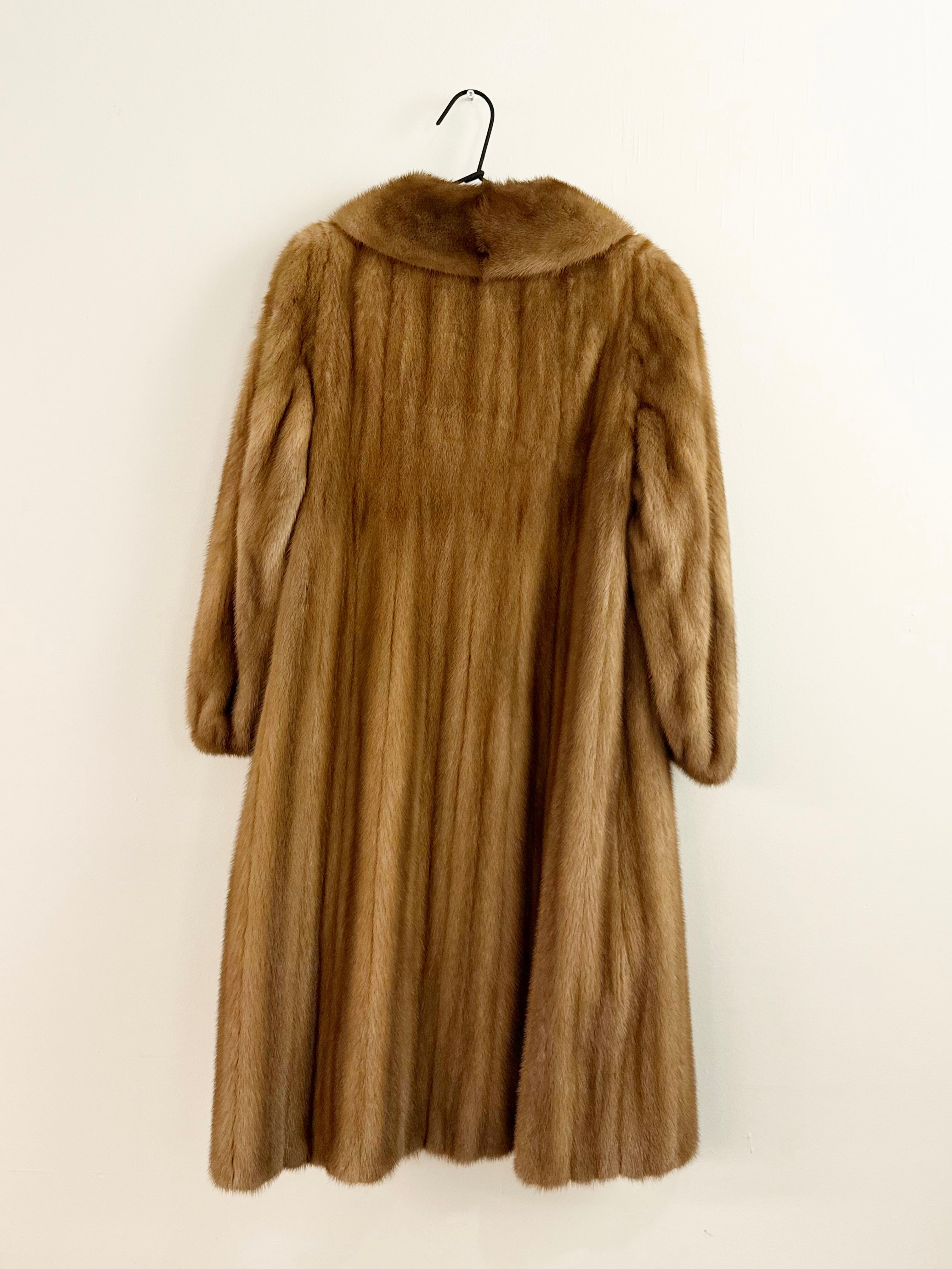 Saga Mink Coat by Henry Thøllip Thoresen Oslo