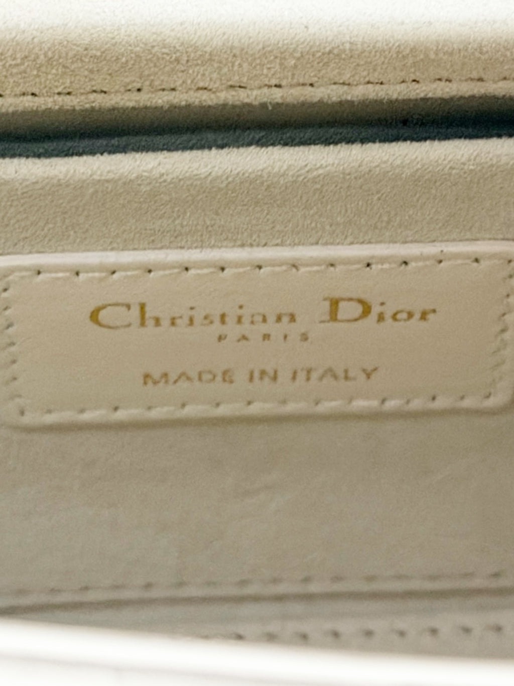 Christian Dior Lady Dior Medium – White Cannage Lambskin, Gold Hardware