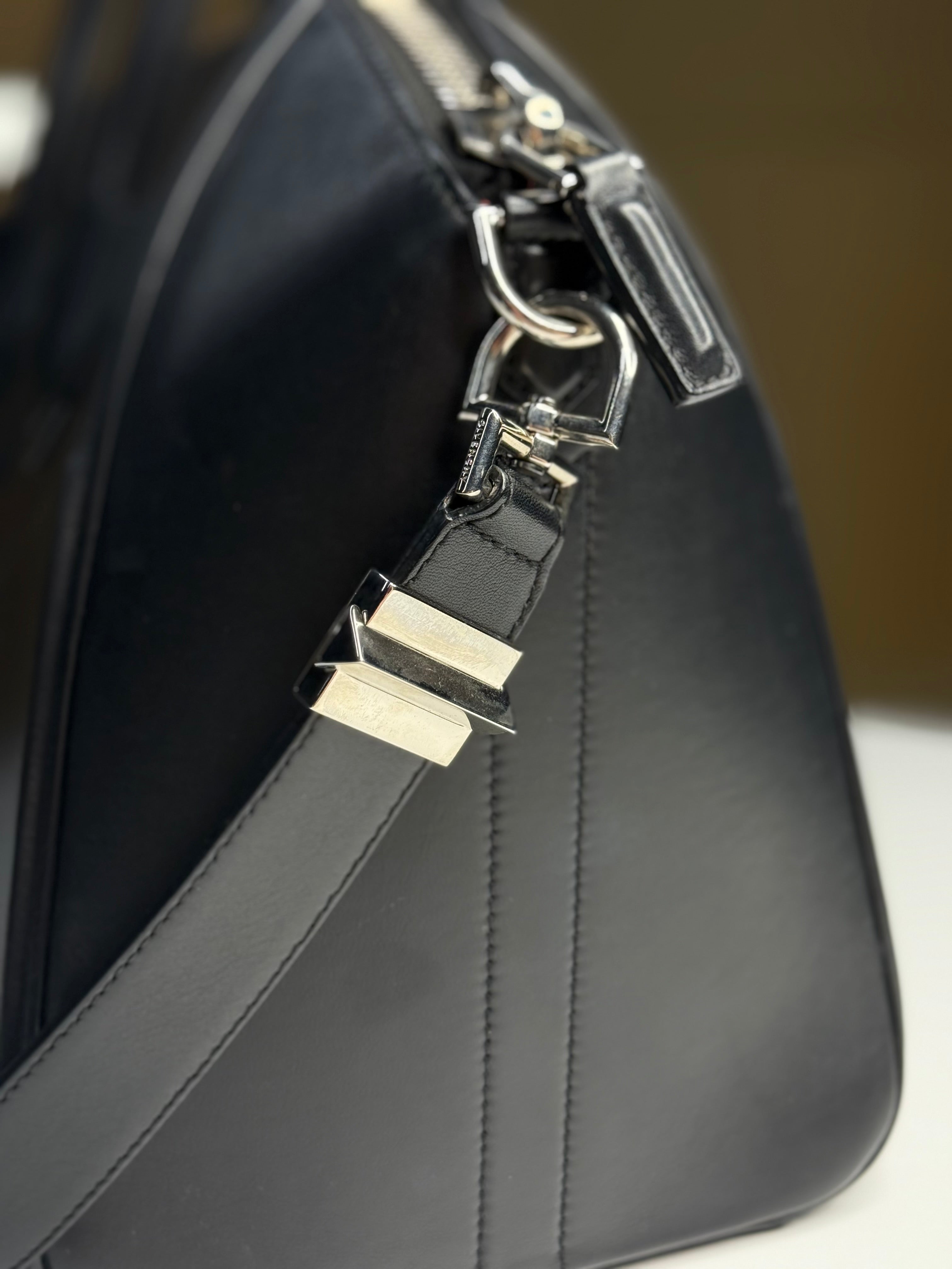 Givenchy Antigona Medium Bag – Black