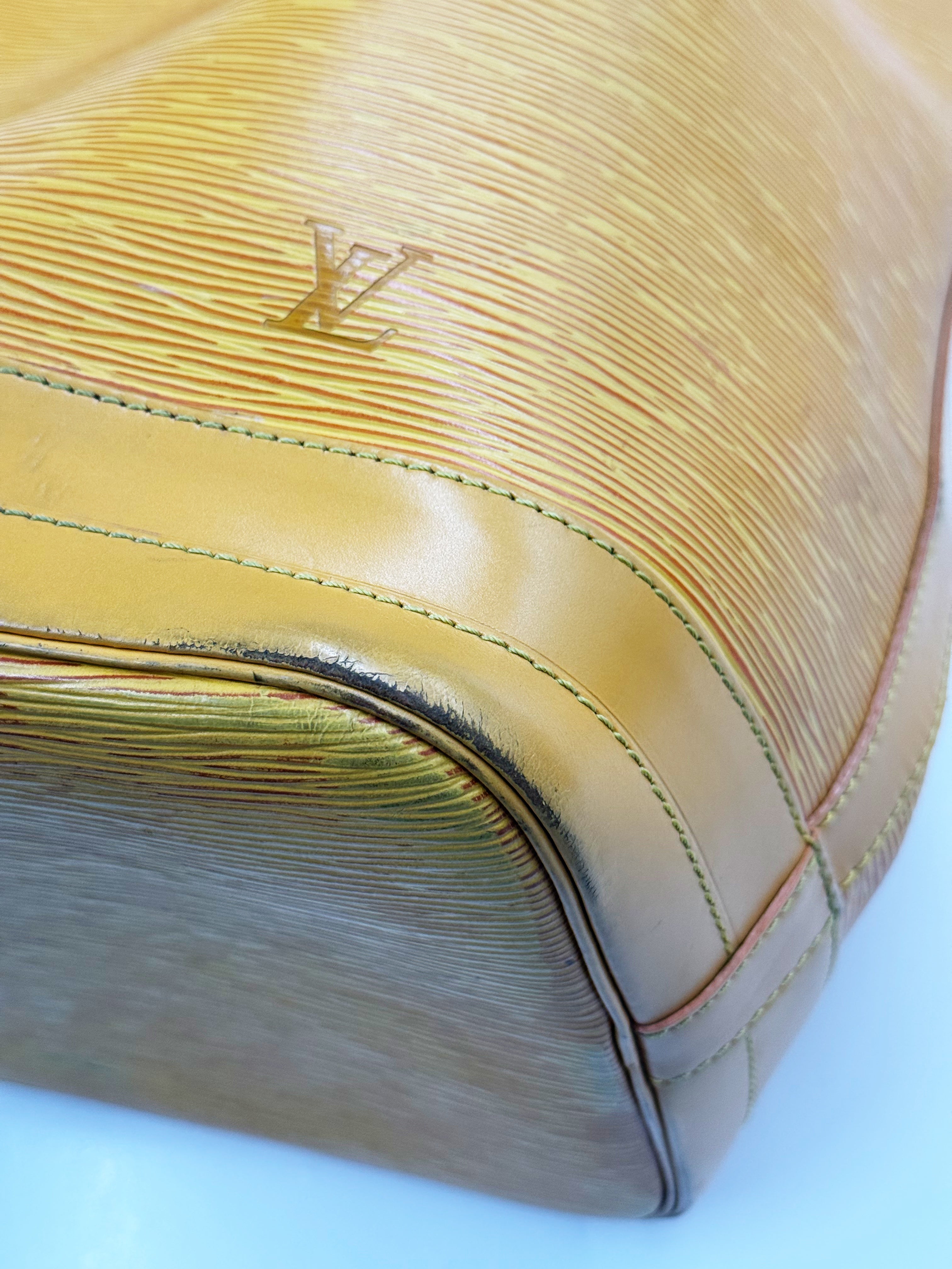 Louis Vuitton Noé Epi Leather Bucket Bag