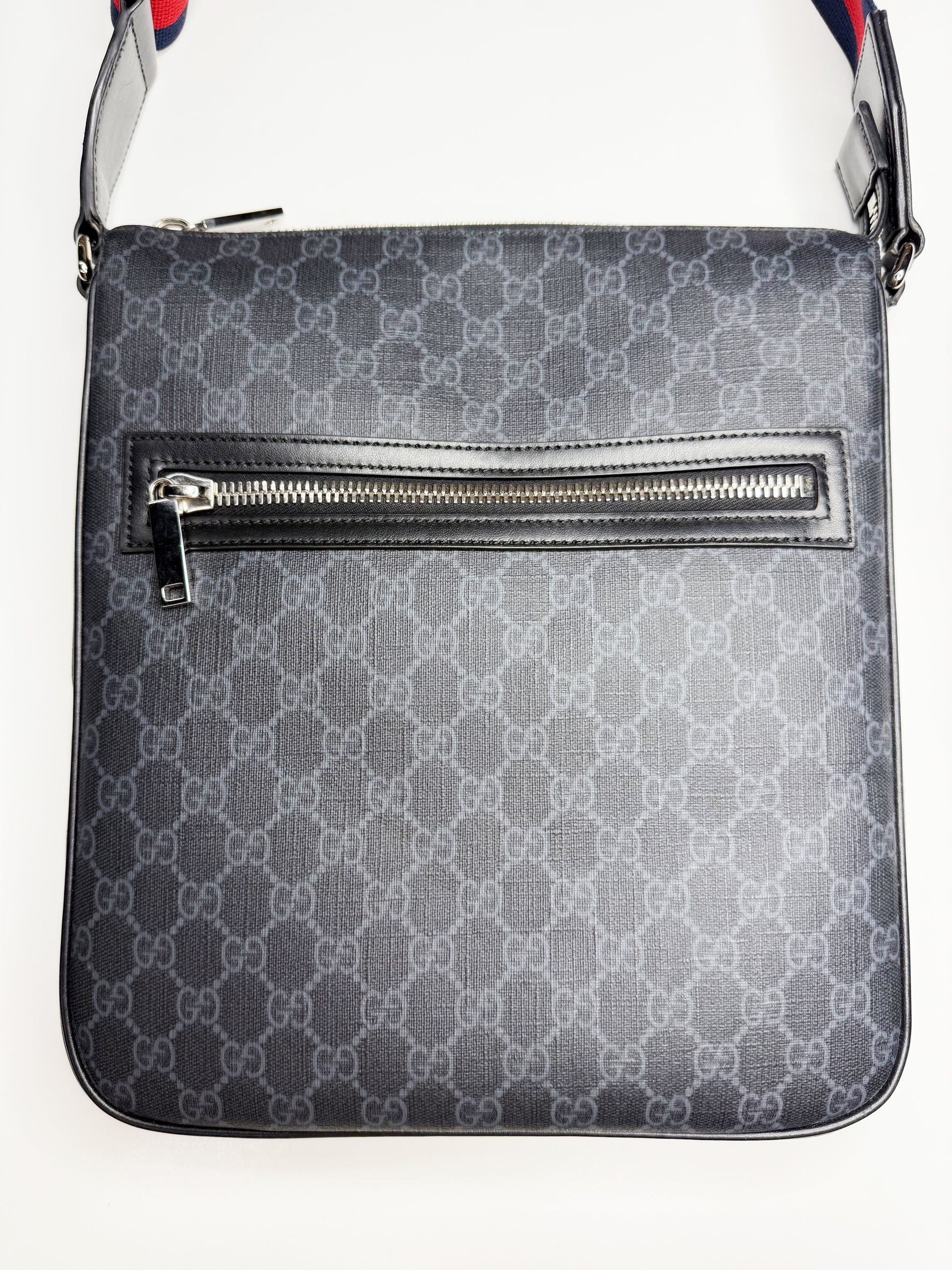 Gucci GG Black Medium Messenger Bag