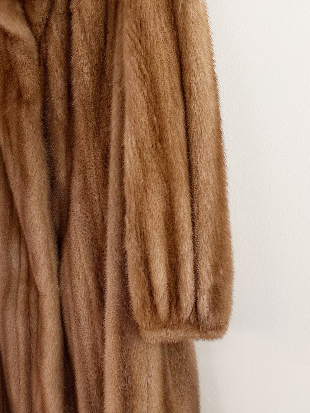 Saga Mink Coat by Henry Thøllip Thoresen Oslo