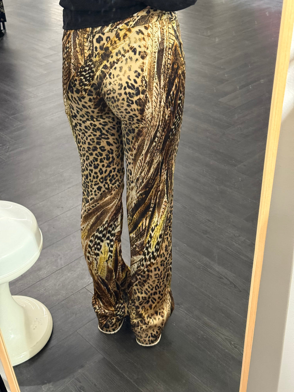 Sonia Fortuna Leopard Print Stretch Pants