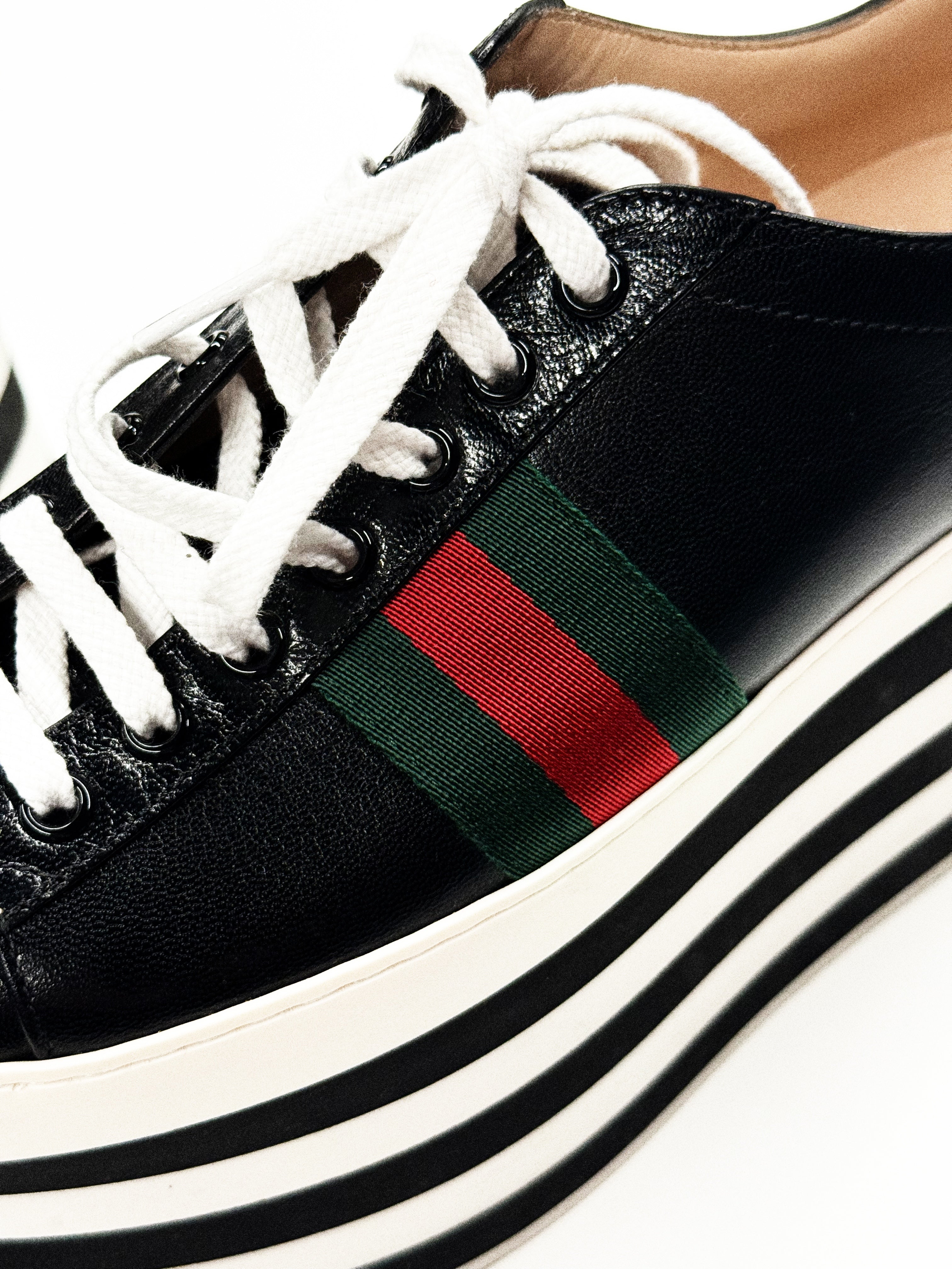 Gucci Peggy Leather Trainers