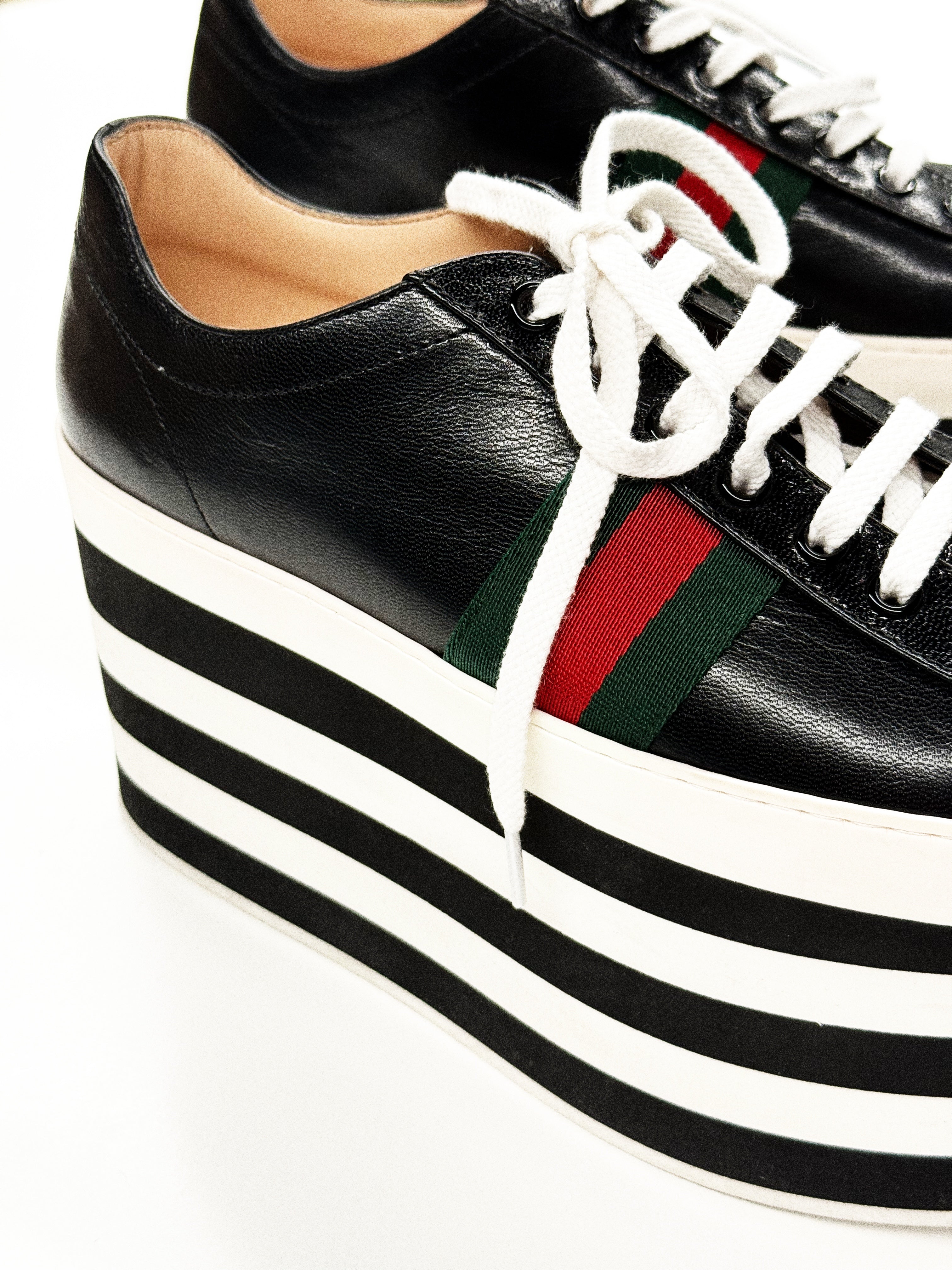 Gucci Peggy Leather Trainers