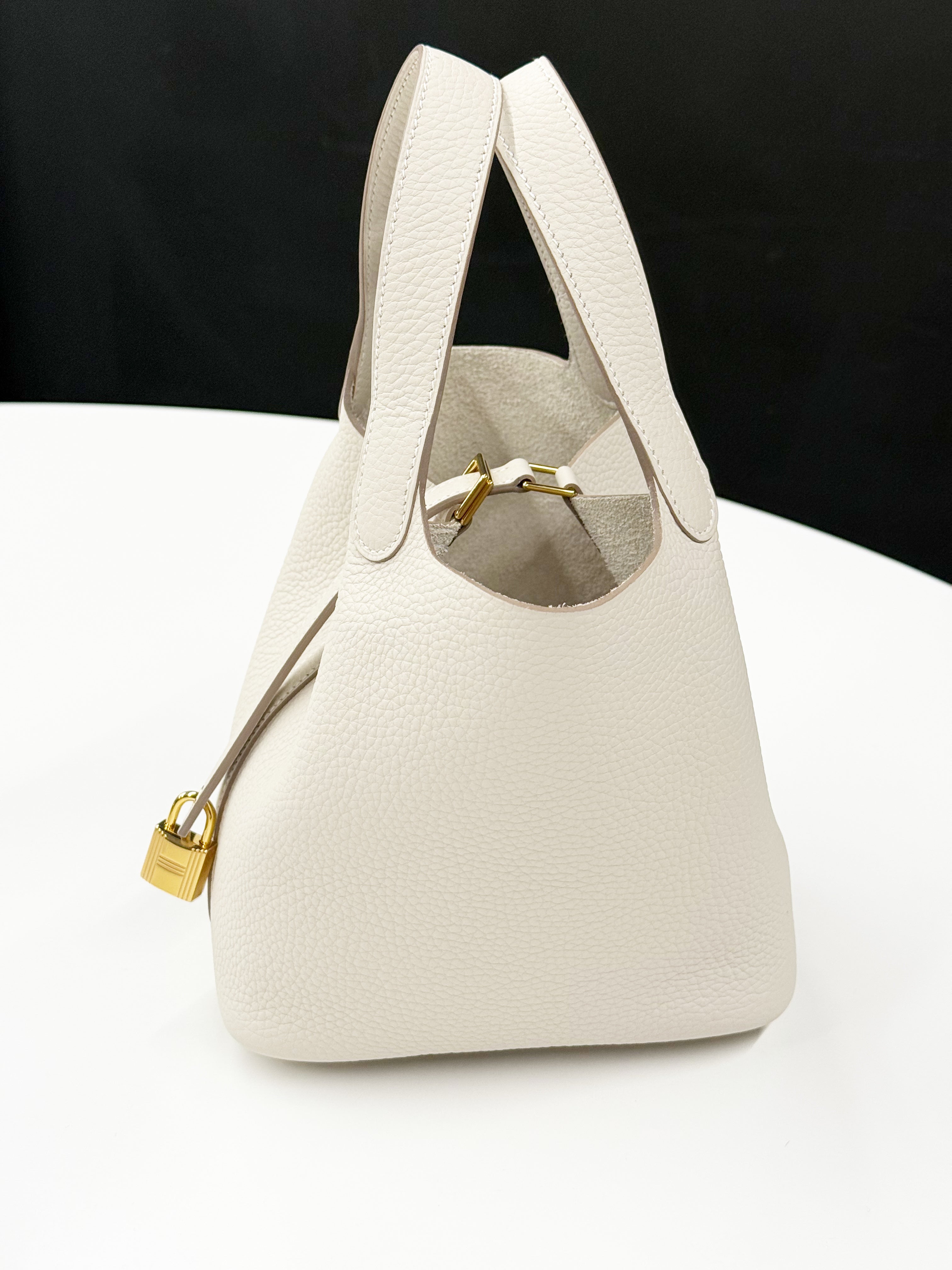 Hermès Picotin Lock PM Bag in White Clemence Leather (Full Set, New Condition)