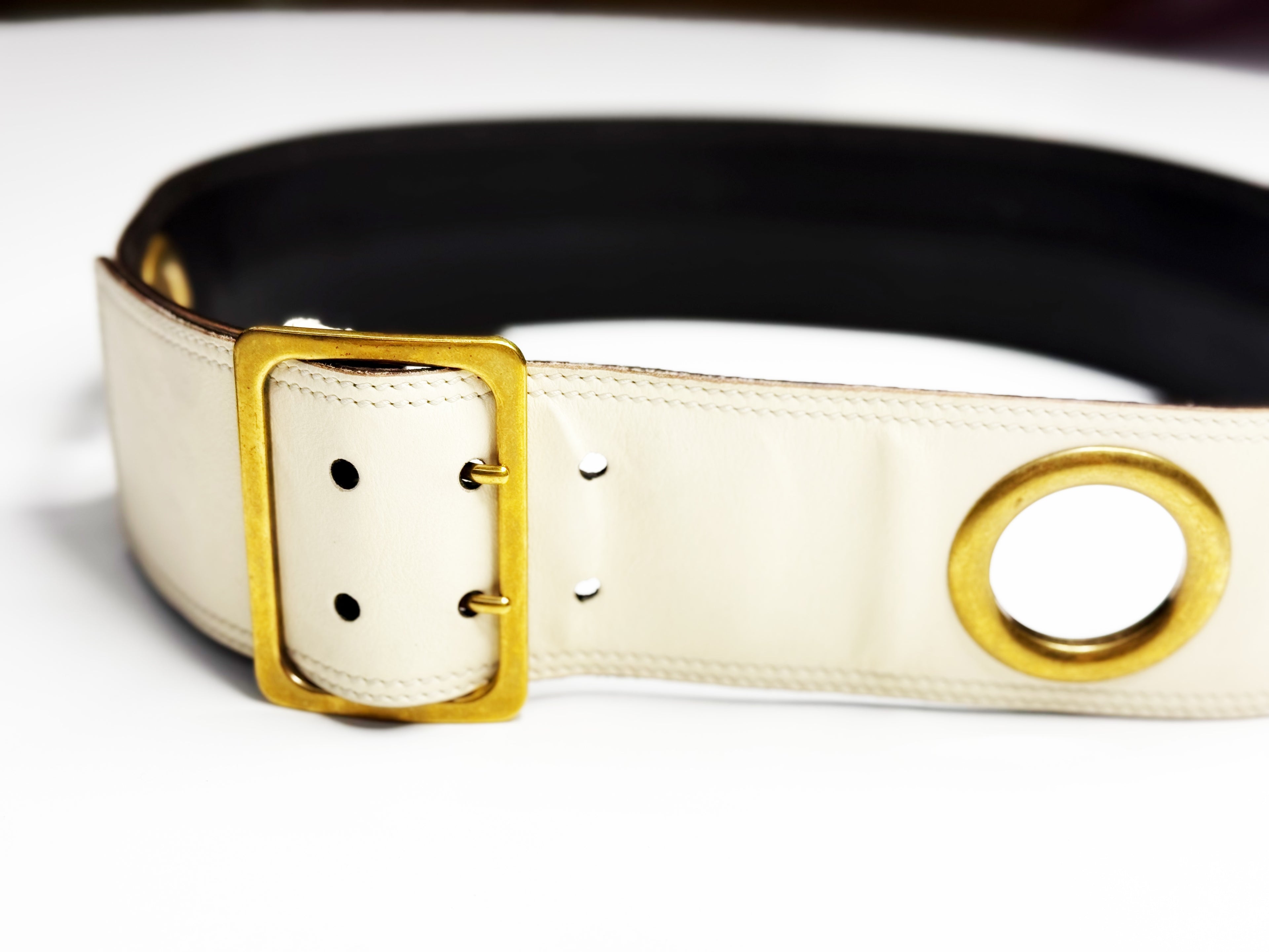 YVES SAINT LAURENT Wide Leather Belt – Made in Italy