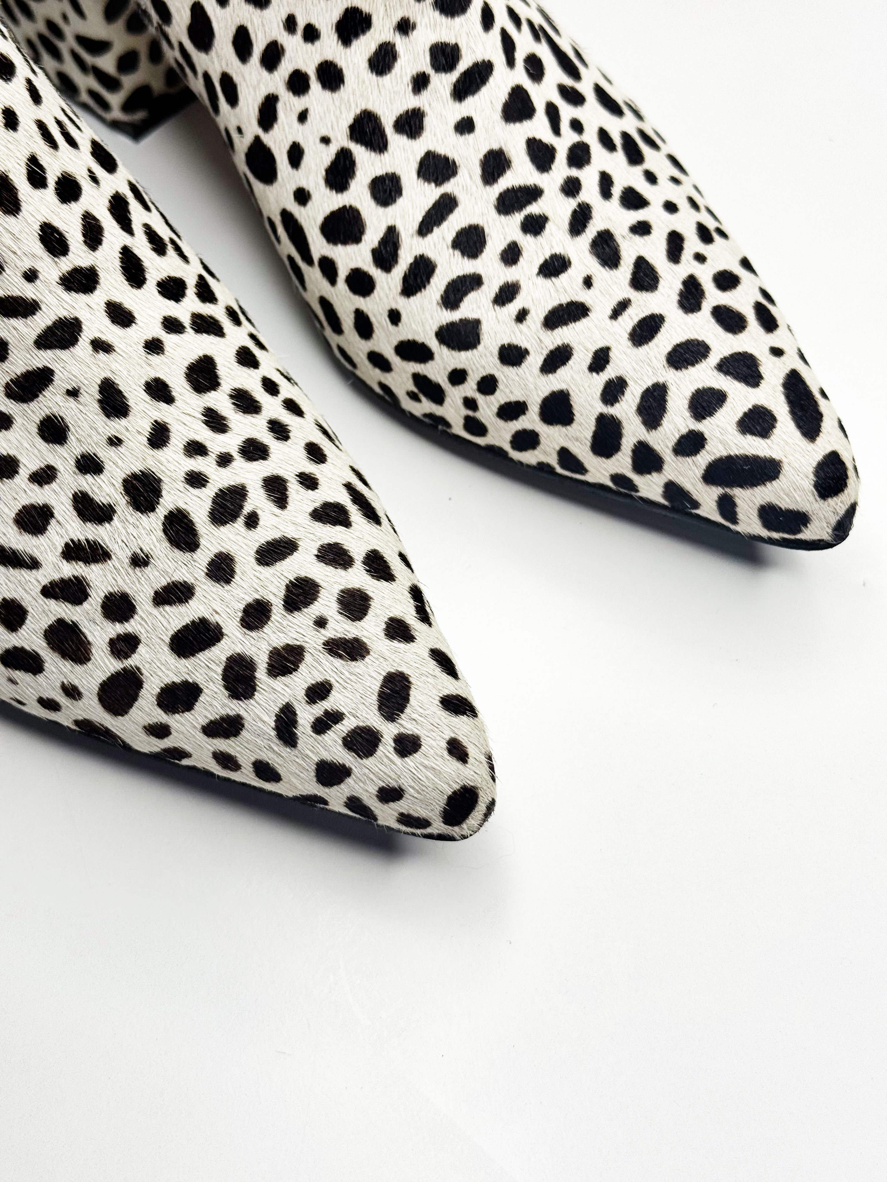 SINCE OSLO Dalmatian Pony Hair Ankle Boots - 36