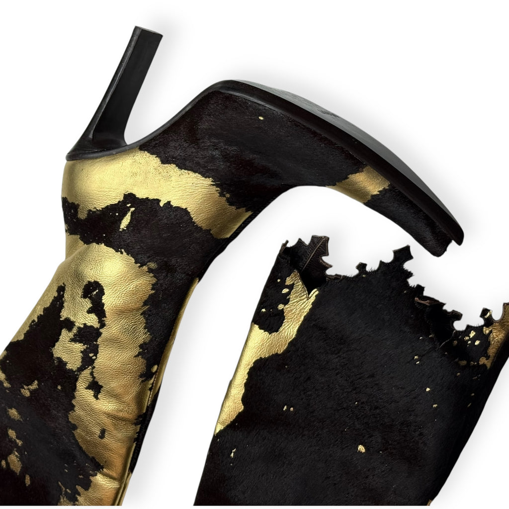 DÉBUT BLACK AND GOLD LEATHER BOOTS