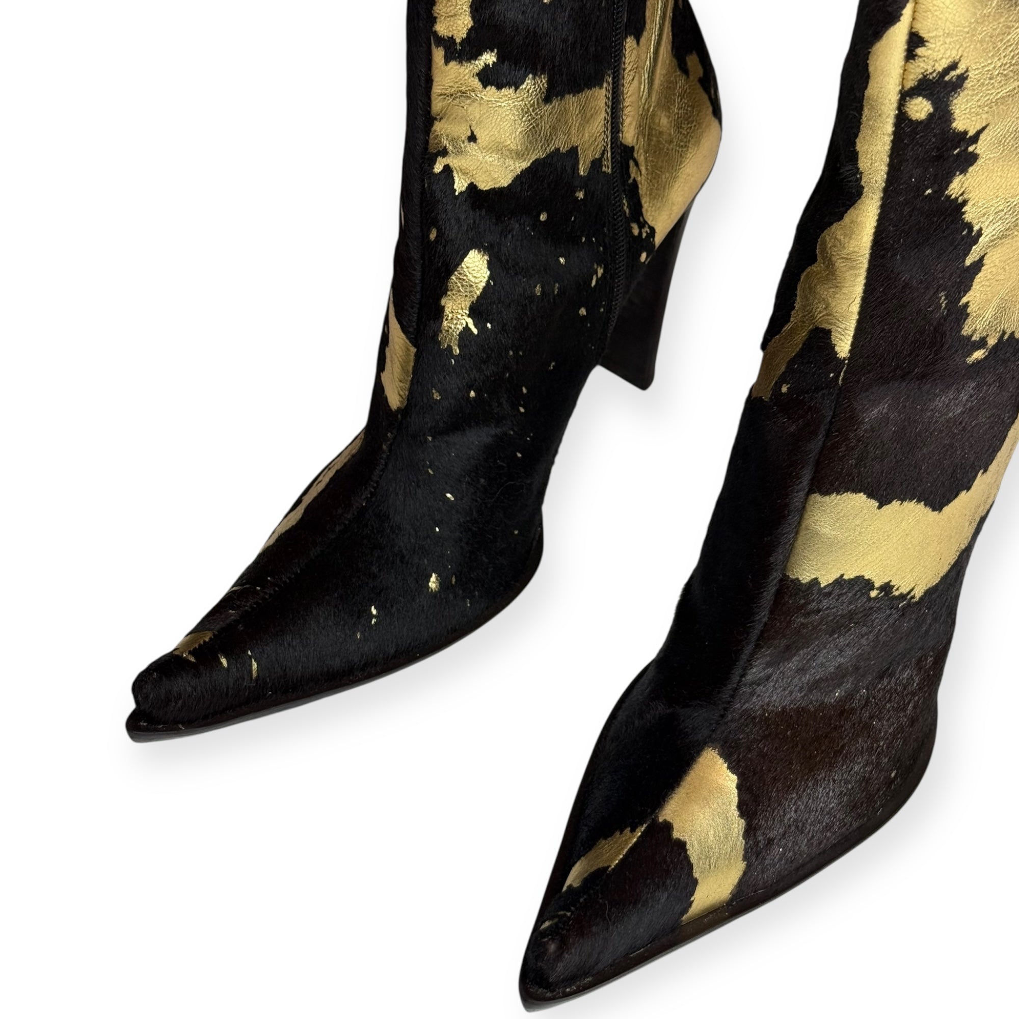 DÉBUT BLACK AND GOLD LEATHER BOOTS