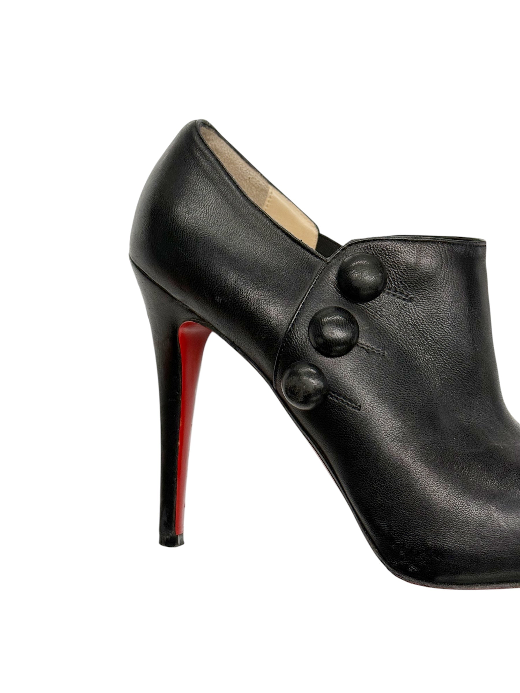 CHRISTIAN LOUBOUTIN Buttoned Leather - SIZE 38