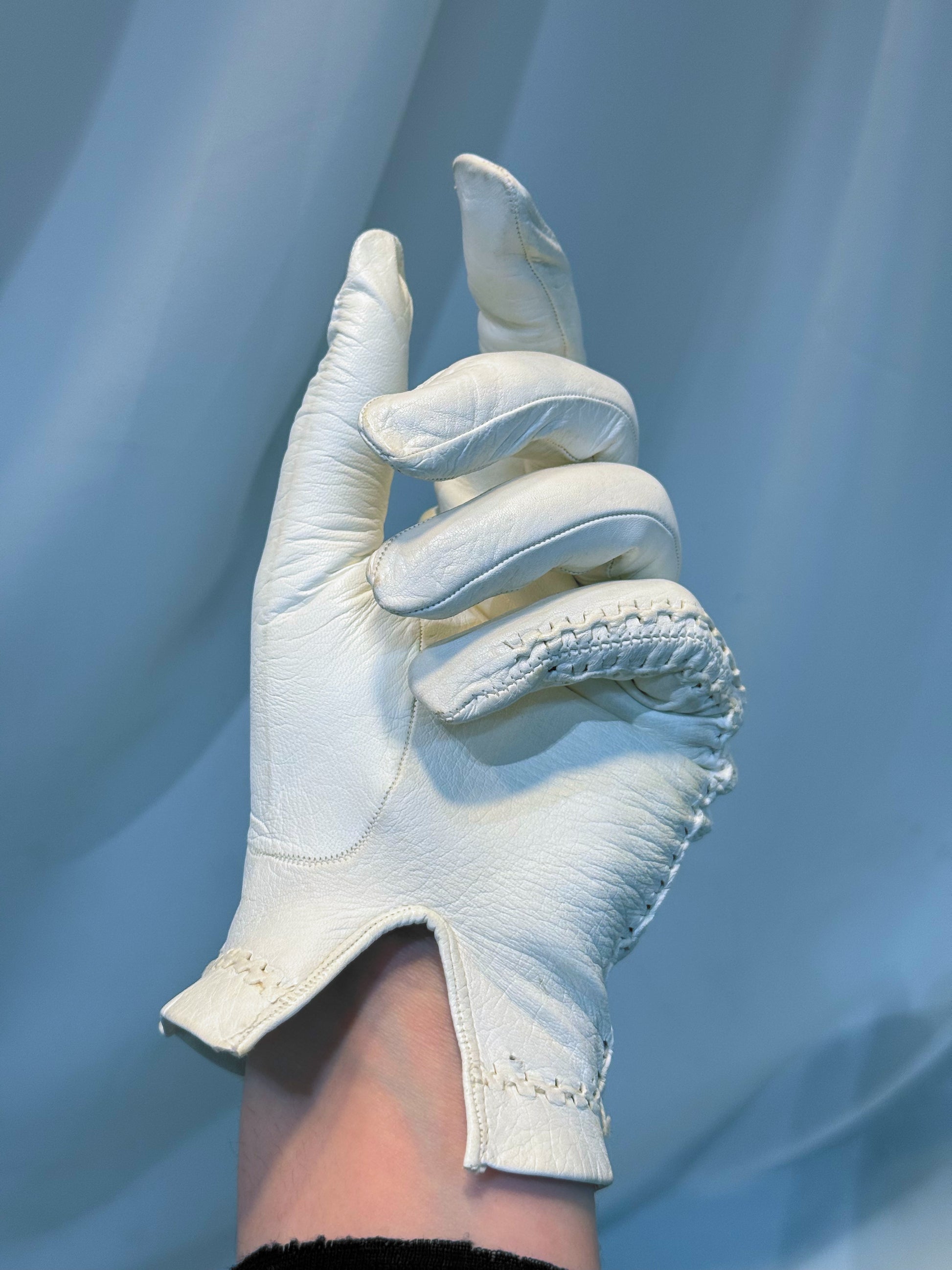Vintage White Leather Gloves