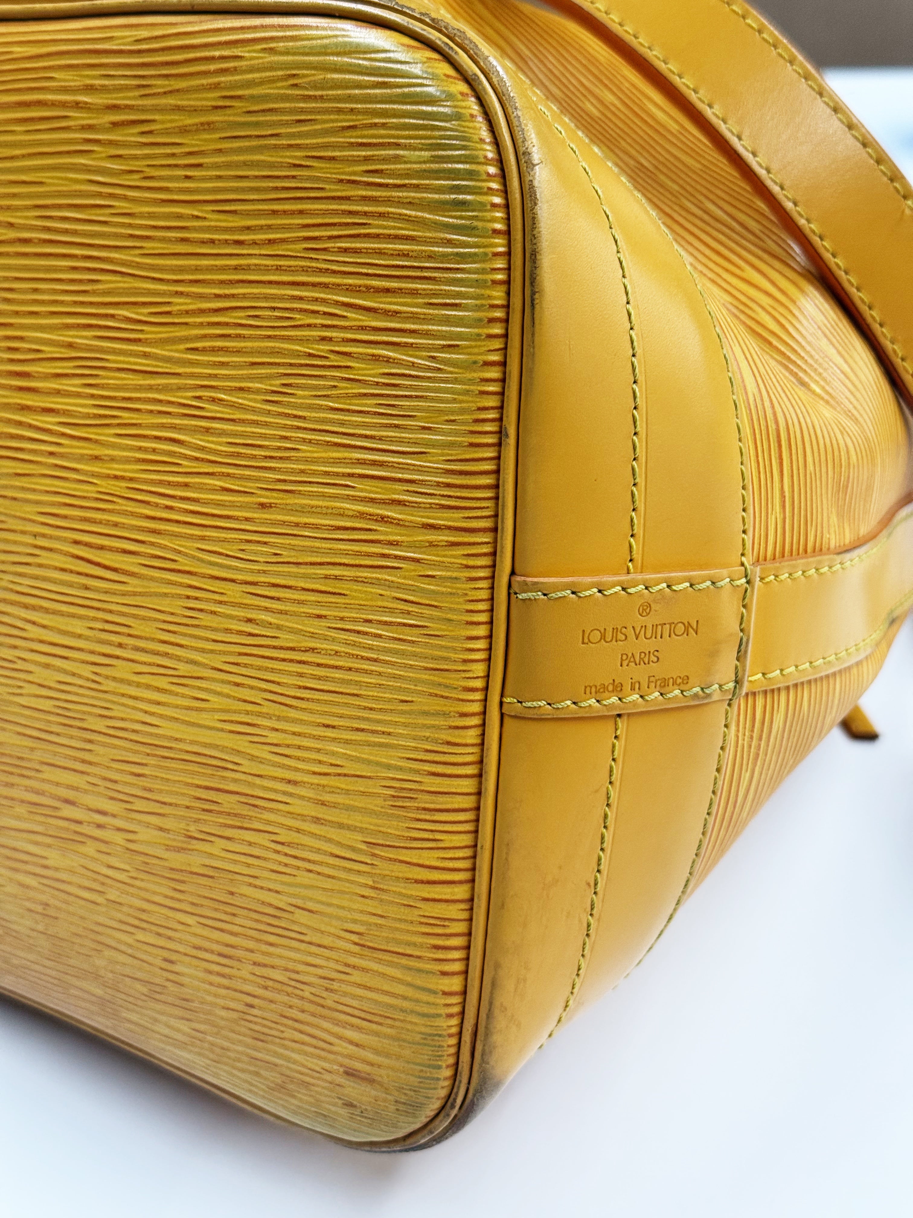 Louis Vuitton Noé Epi Leather Bucket Bag