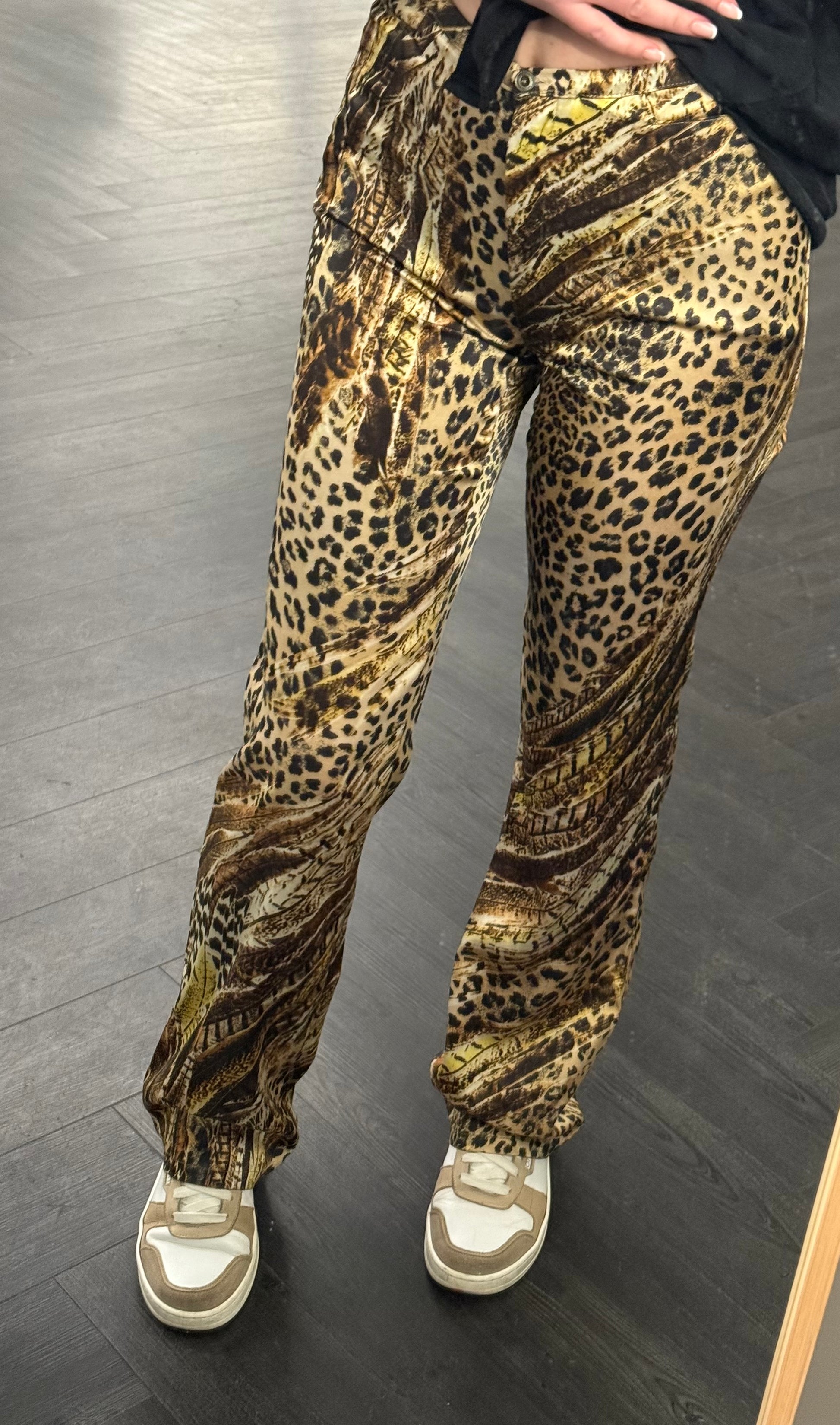 Sonia Fortuna Leopard Print Stretch Pants