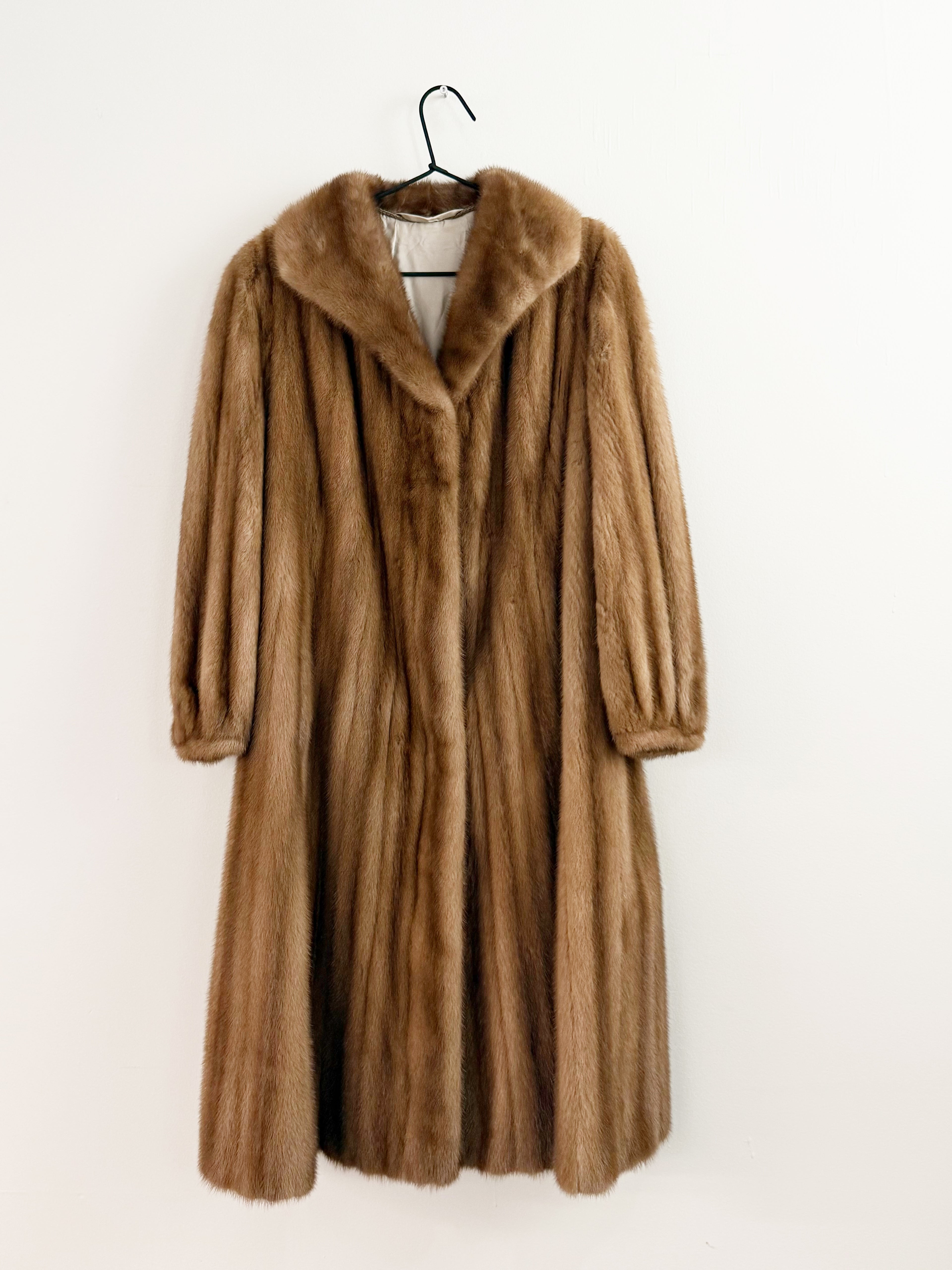 Saga Mink Coat by Henry Thøllip Thoresen Oslo