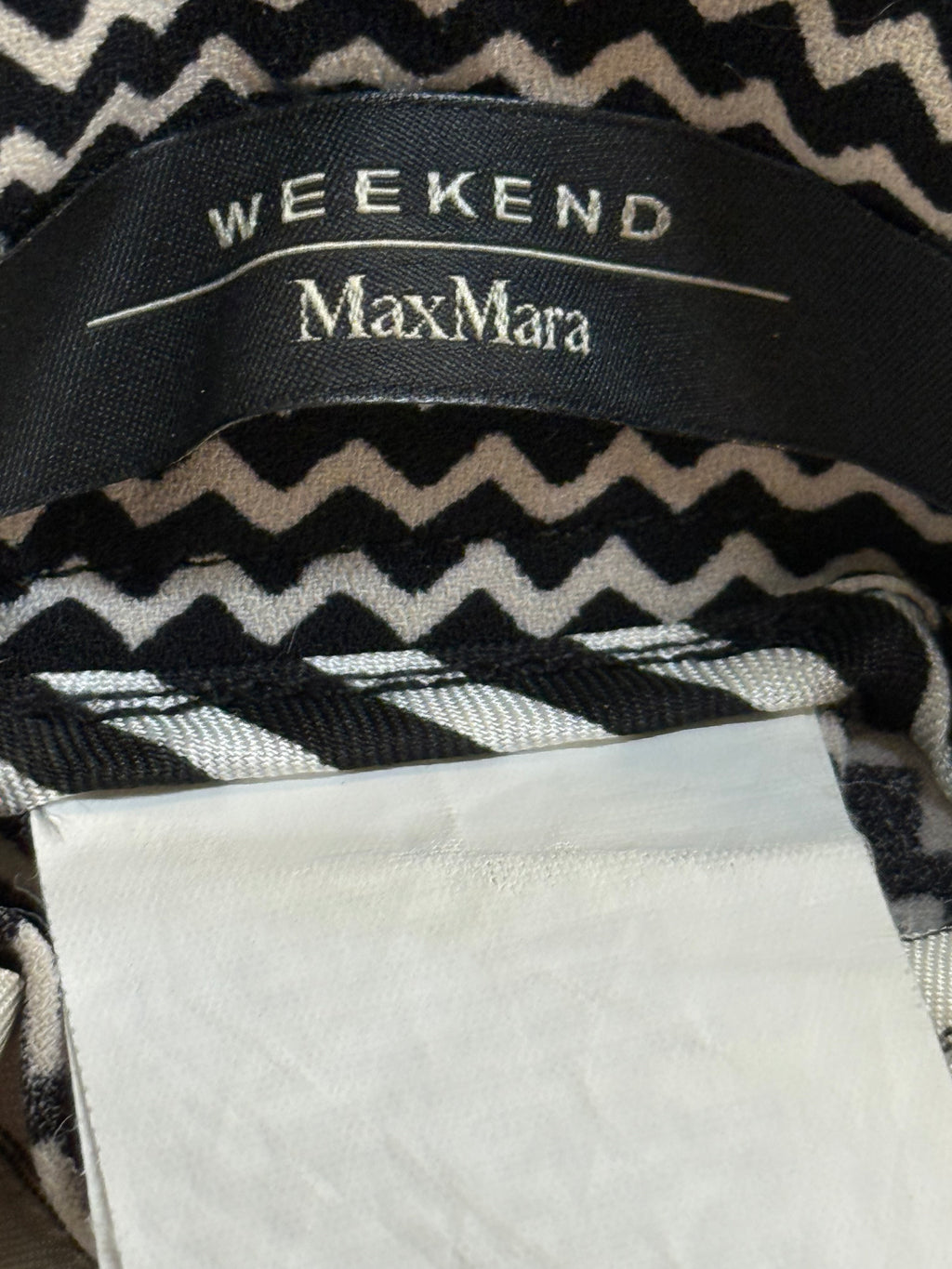 Max Mara Weekend Graphic Patterned Suit with Belt - EU 40