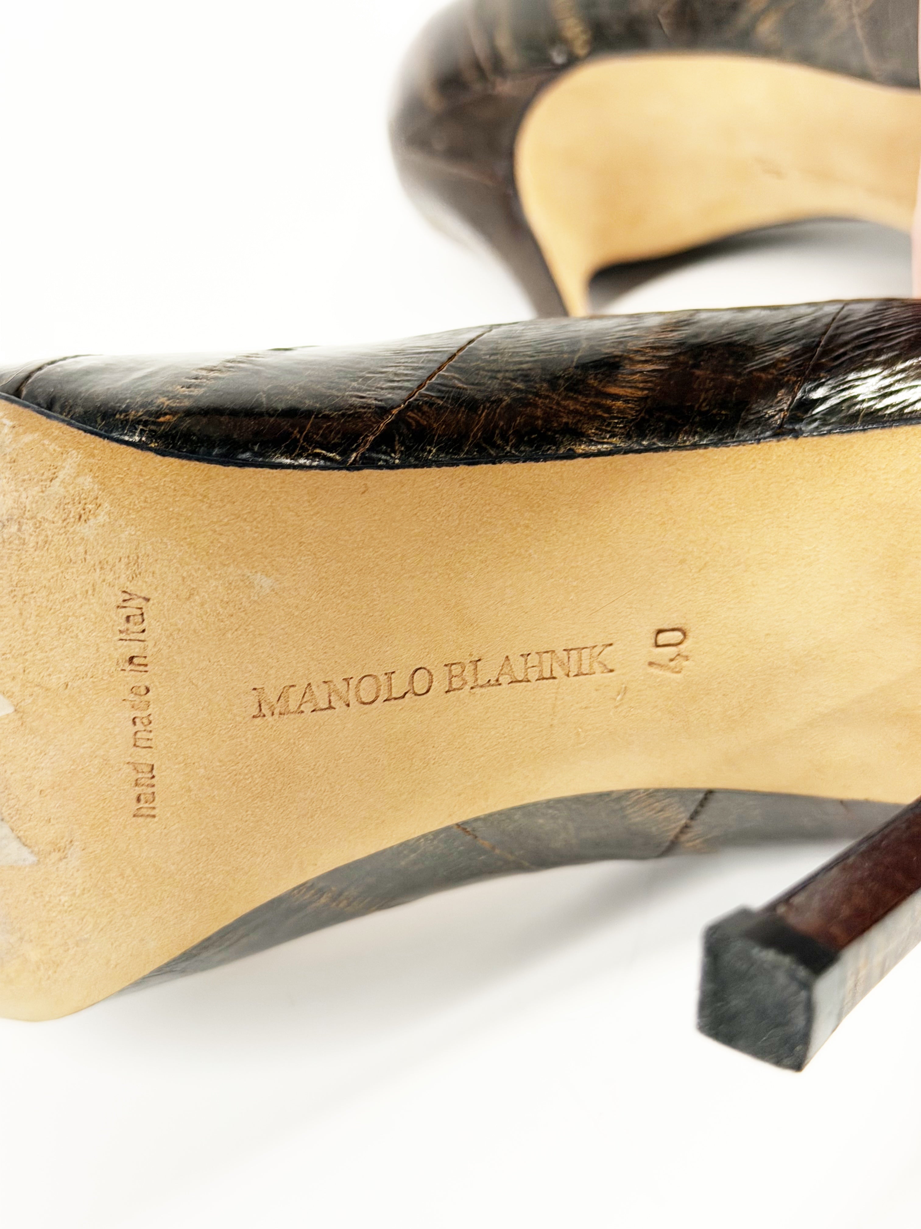 MANOLO BLAHNIK Vintage Pointed-Toe Pumps – Size EU 40