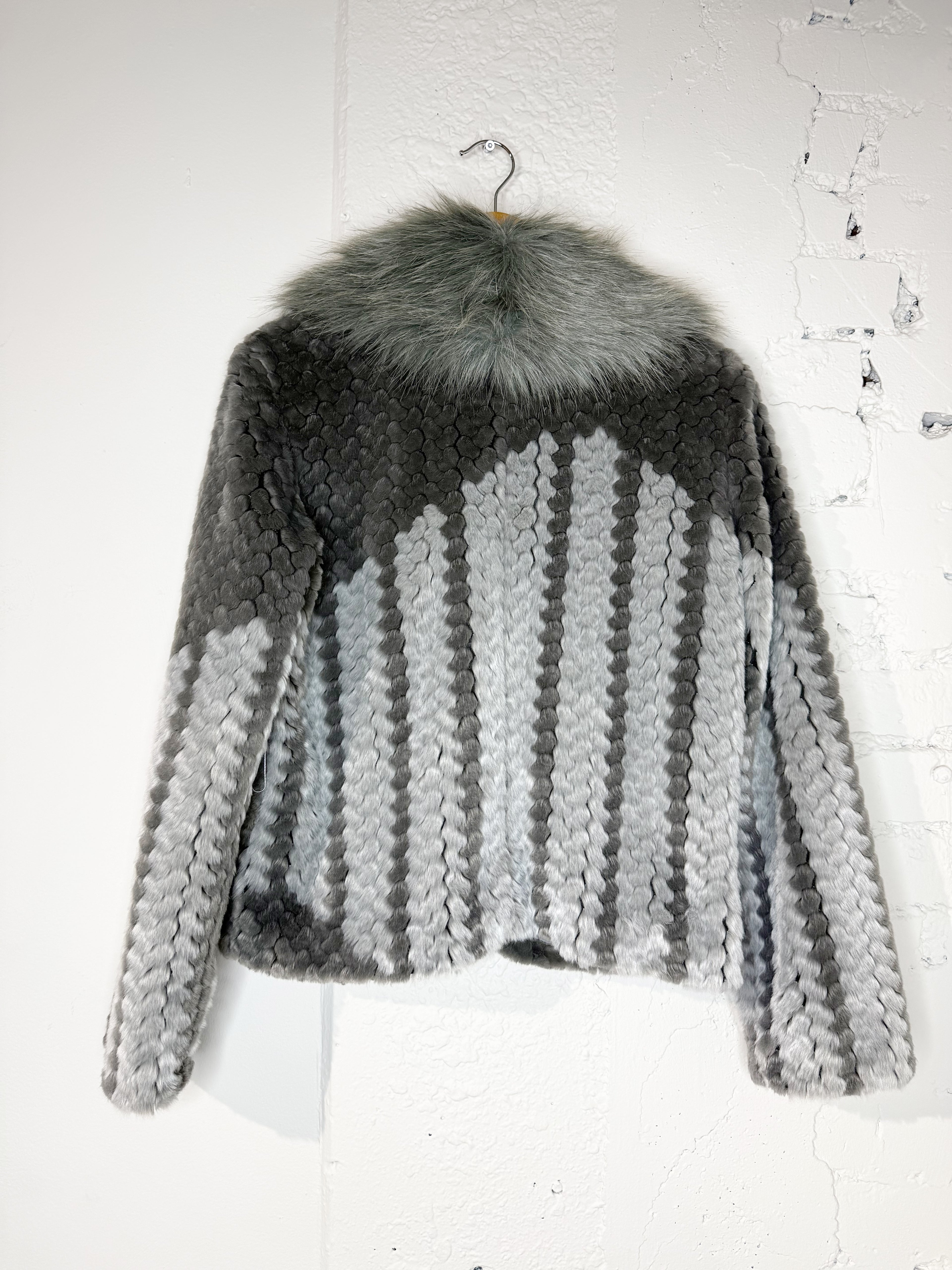 Miss Lina Grey Fur Jacket with Contrast Collar - M