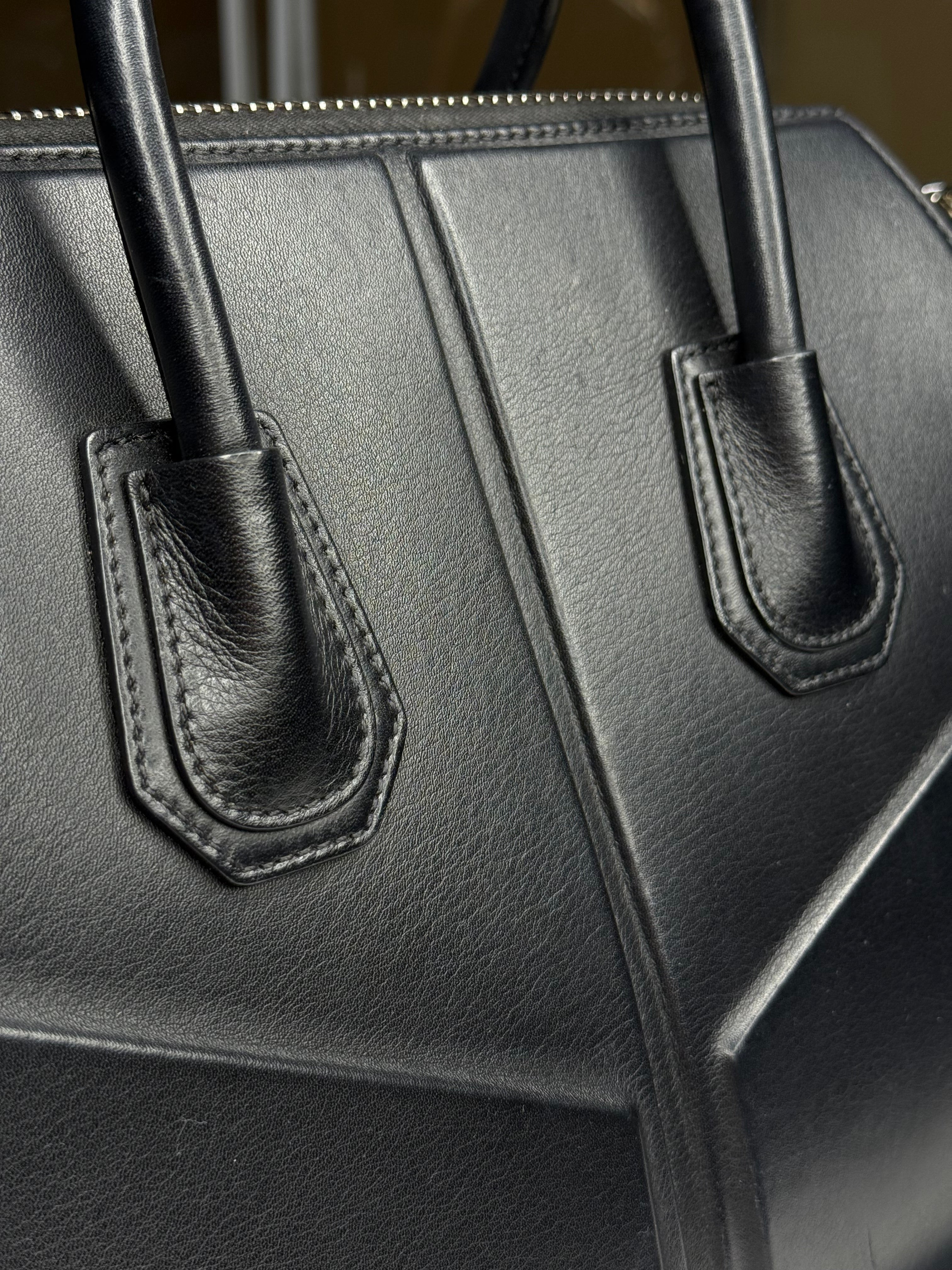 Givenchy Antigona Medium Bag – Black
