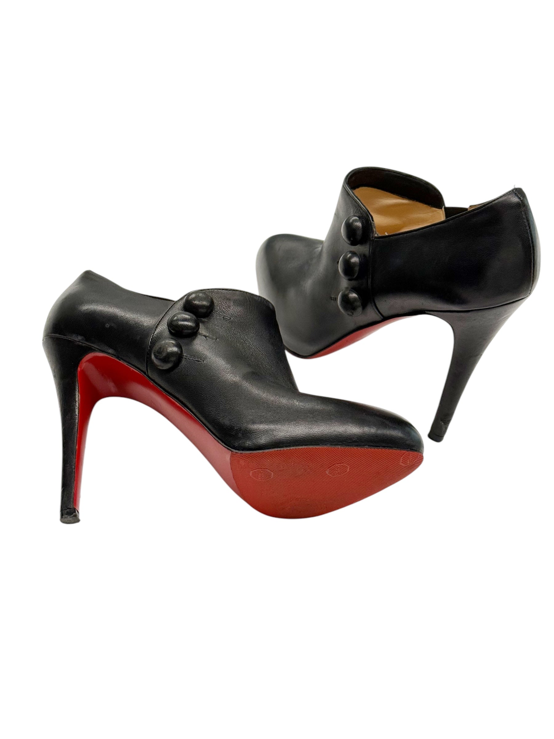 CHRISTIAN LOUBOUTIN Buttoned Leather - SIZE 38