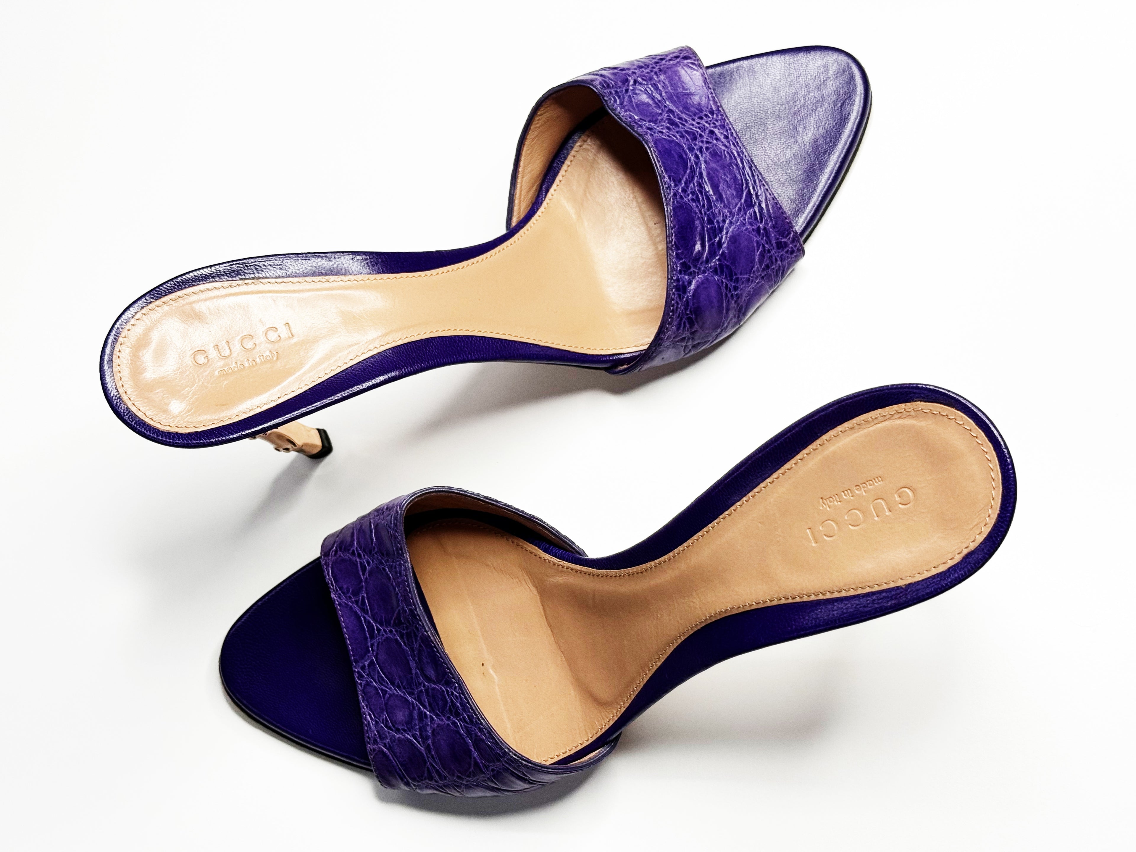 GUCCI Purple Croc-Effect Leather Mules